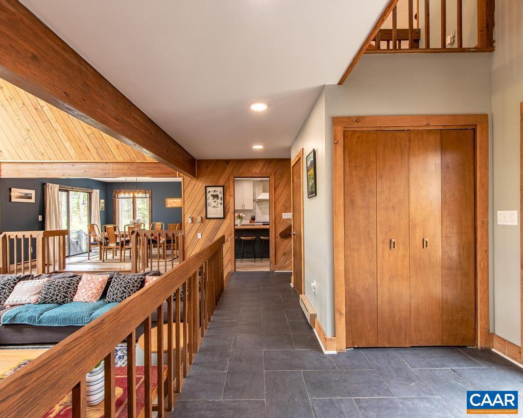 WINTERGREEN RESORT - Residential