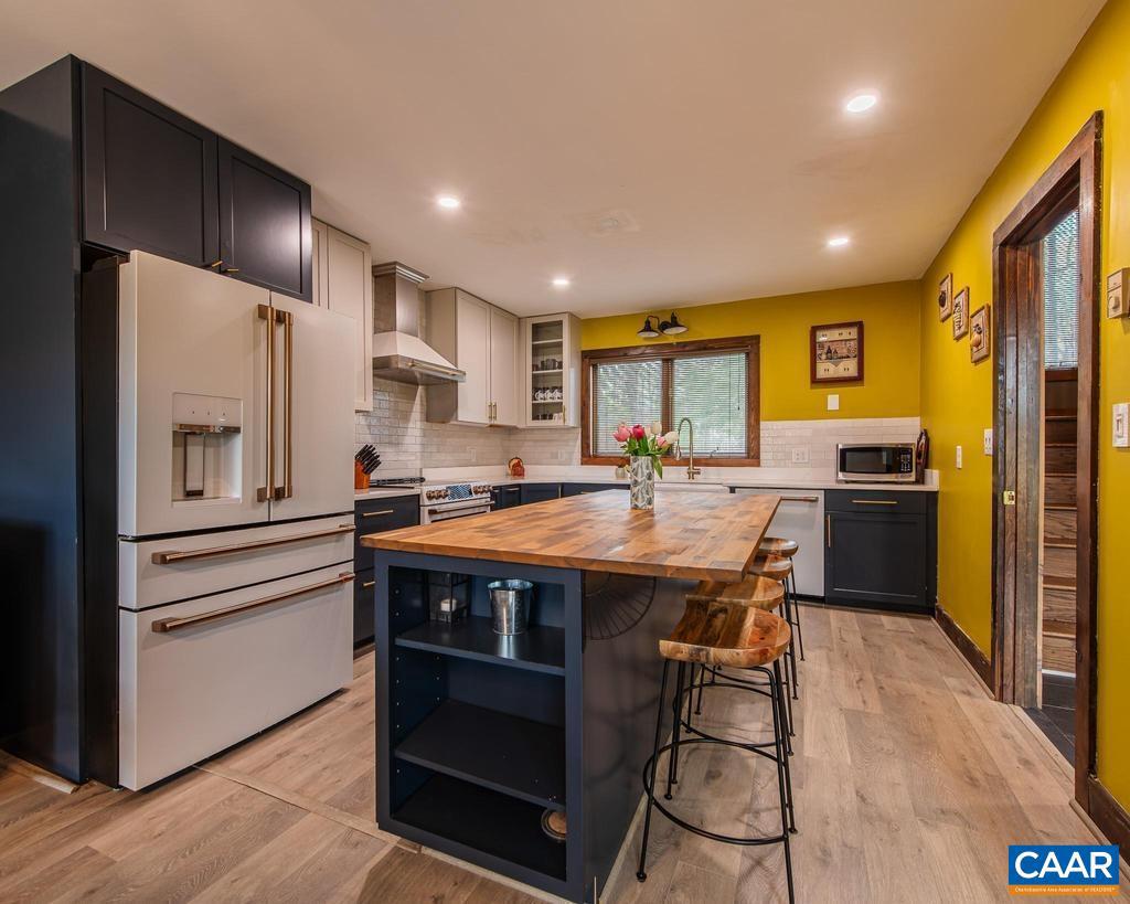 WINTERGREEN RESORT - Residential