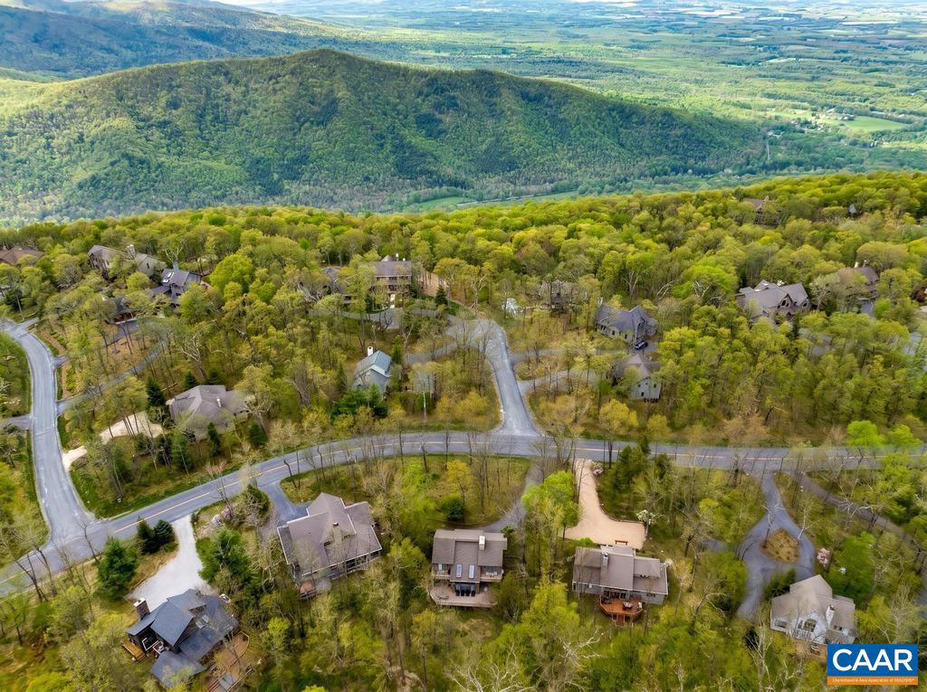WINTERGREEN RESORT - Residential