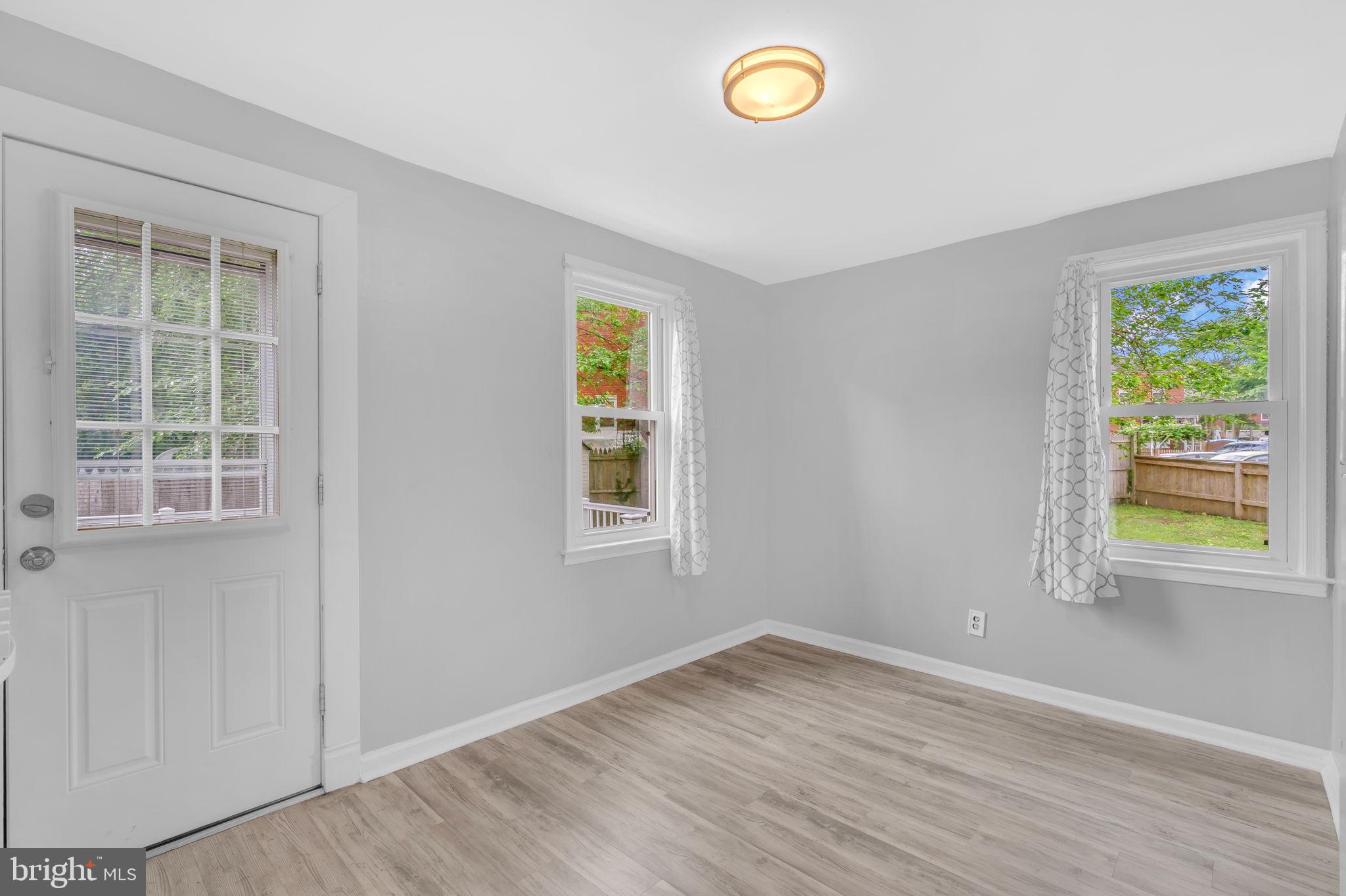 ANNAPOLIS - Residential