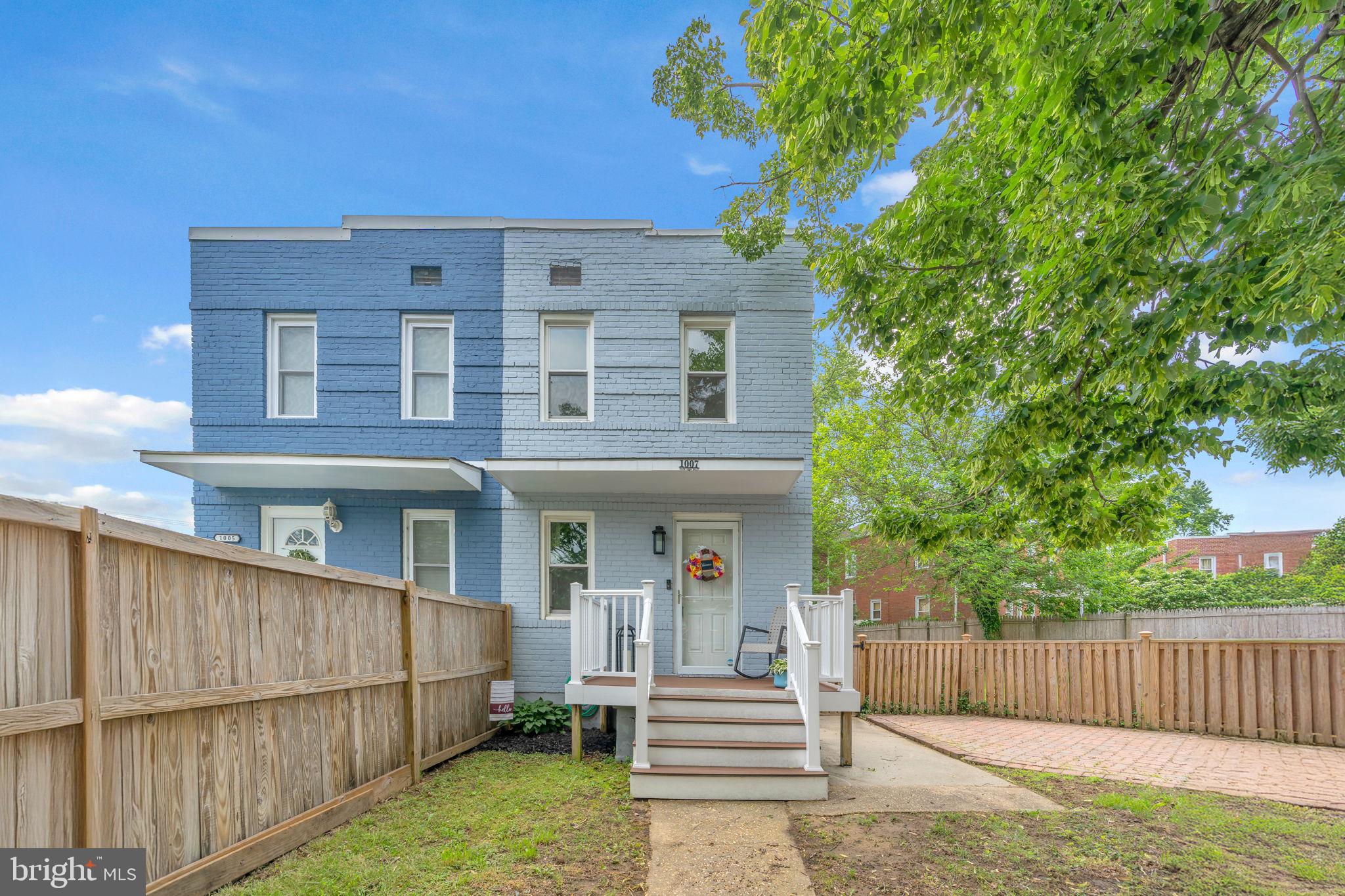 ***Bundled service pricing available for buyers. Connect with the listing agent for details.***
Charming Townhome Near Downtown Annapolis & the U.S. Naval Academy
Welcome to 1007 Madison Ct, a well-maintained 3-bedroom, 2-bathroom townhome ideally situated just minutes from historic downtown Annapolis and the U.S. Naval Academy. This versatile layout offers comfortable living across three levels.
Upstairs, you’ll find two spacious bedrooms with plush carpeting and a full bathroom, providing a quiet retreat. The finished basement adds flexibility with a third bedroom, a second full bath, and additional living or guest space and laundry.
Enjoy the convenience of being close to vibrant shops, waterfront dining, and cultural landmarks, all while tucked into a quiet, established community. Whether you're looking for a full-time residence or an investment property, this home offers location, comfort, and potential.
Don’t miss this opportunity to own a home in one of Annapolis’s most desirable areas!
Seller's current home warranty will transfer.
Bundled service pricing available for buyers. Connect with the listing agent for details