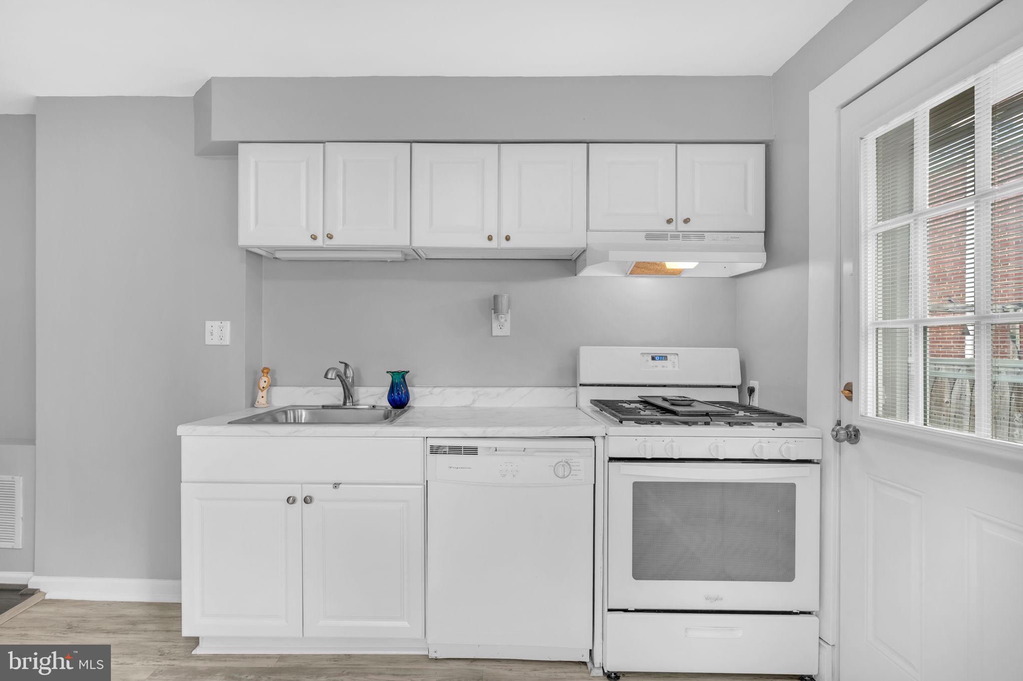 ANNAPOLIS - Residential