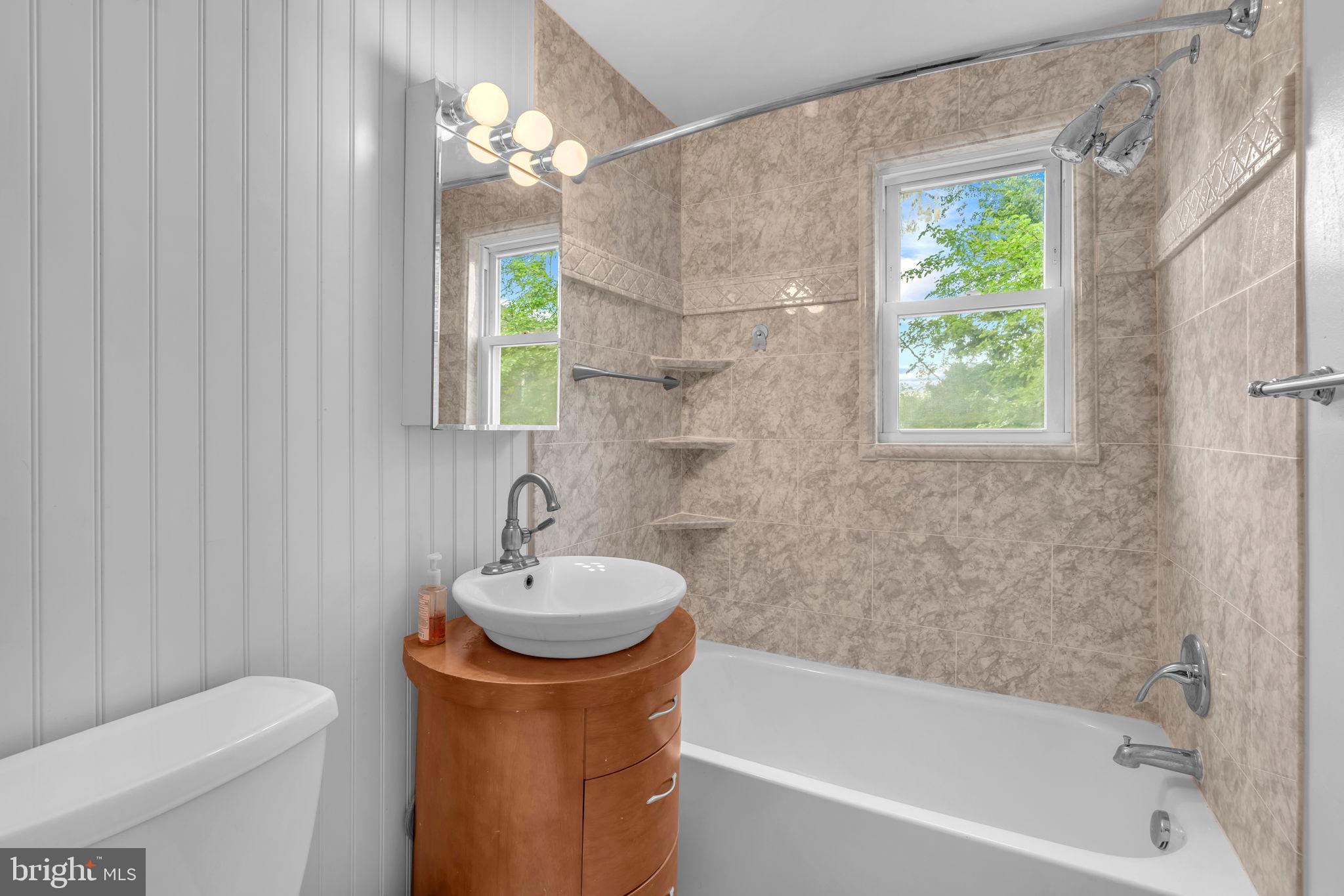 ANNAPOLIS - Residential