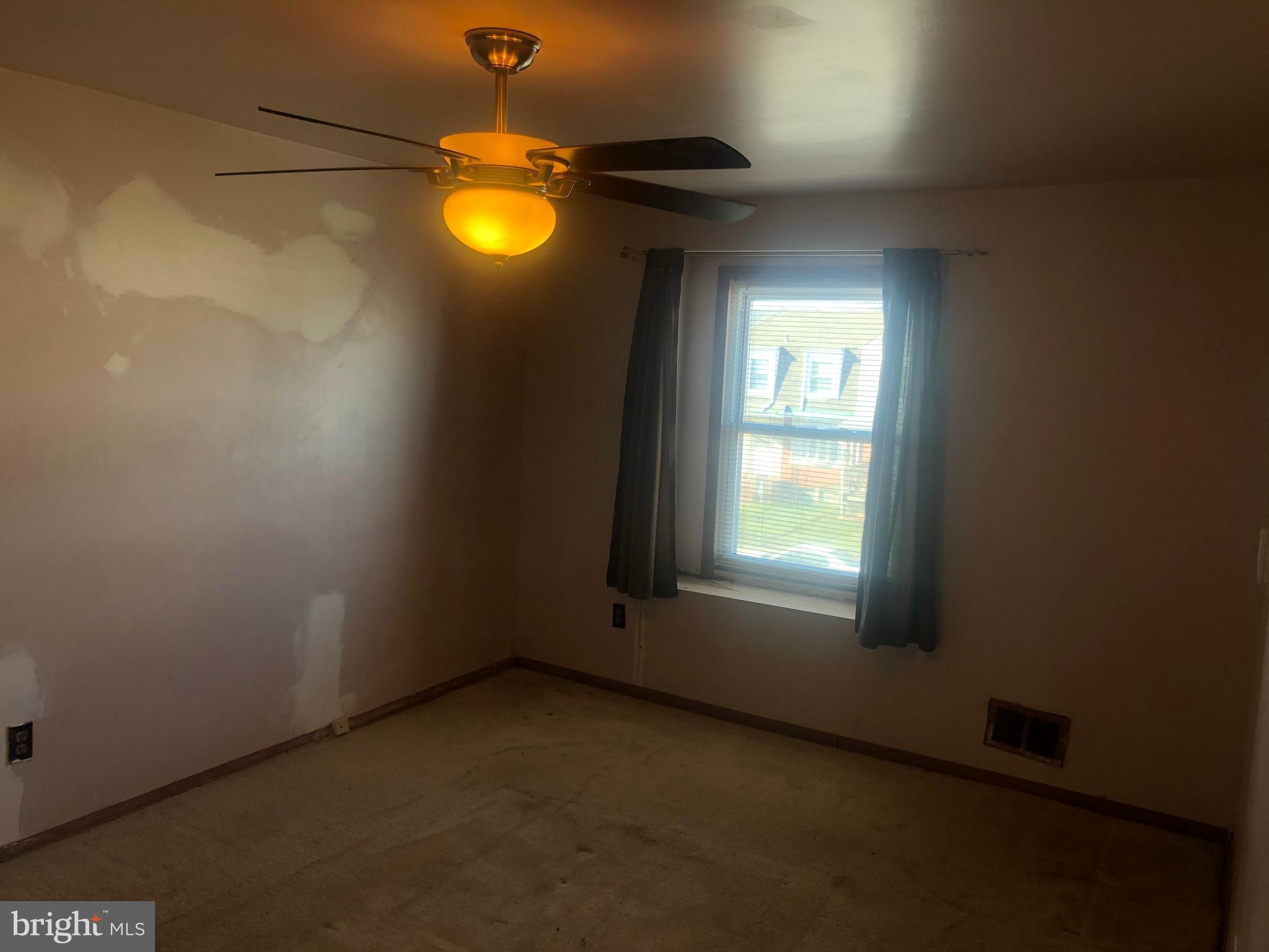 HAWTHORNE - Residential