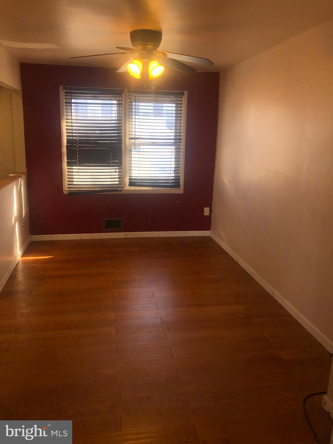 HAWTHORNE - Residential