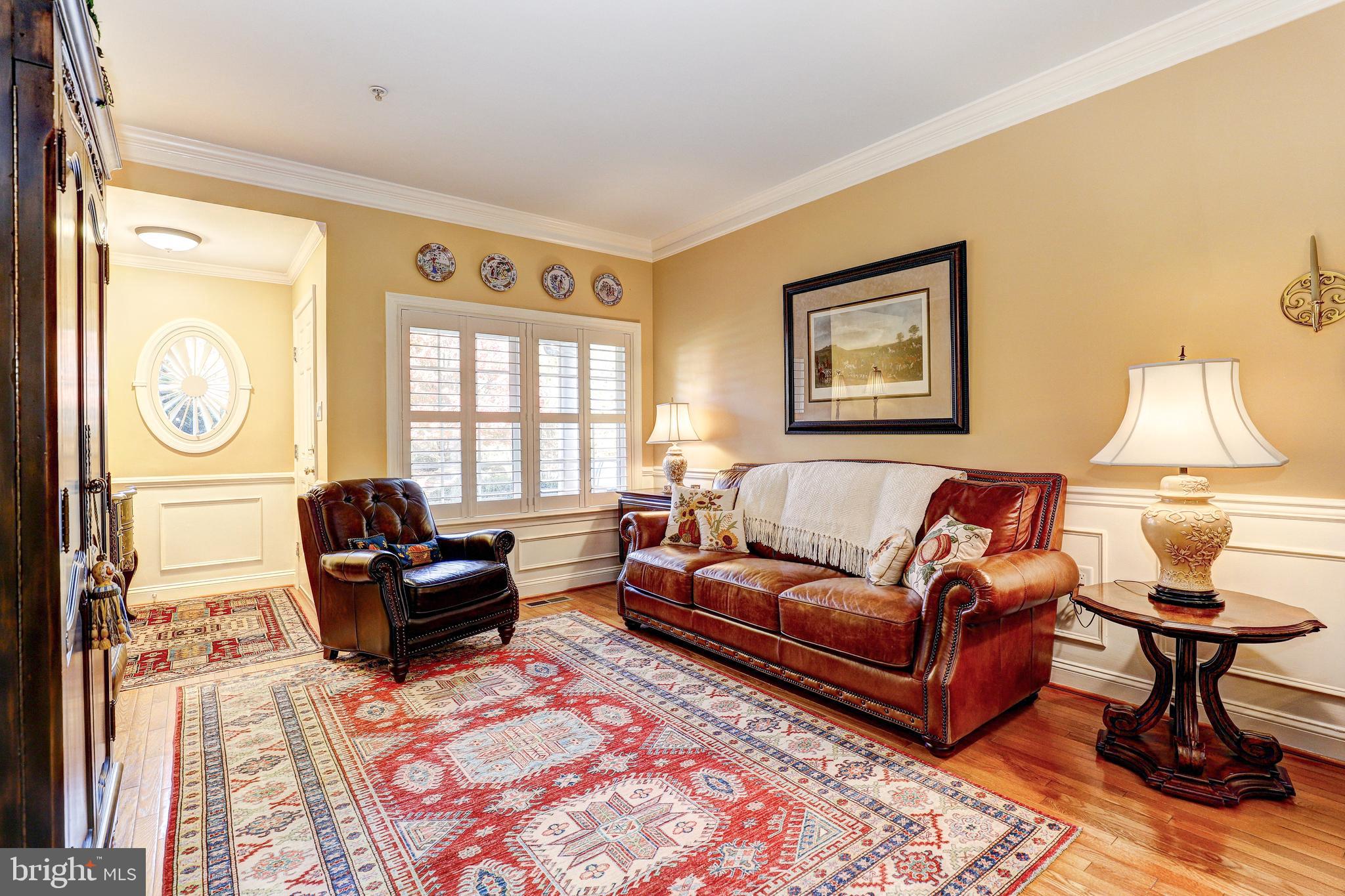 639 STRANDHILL COURT