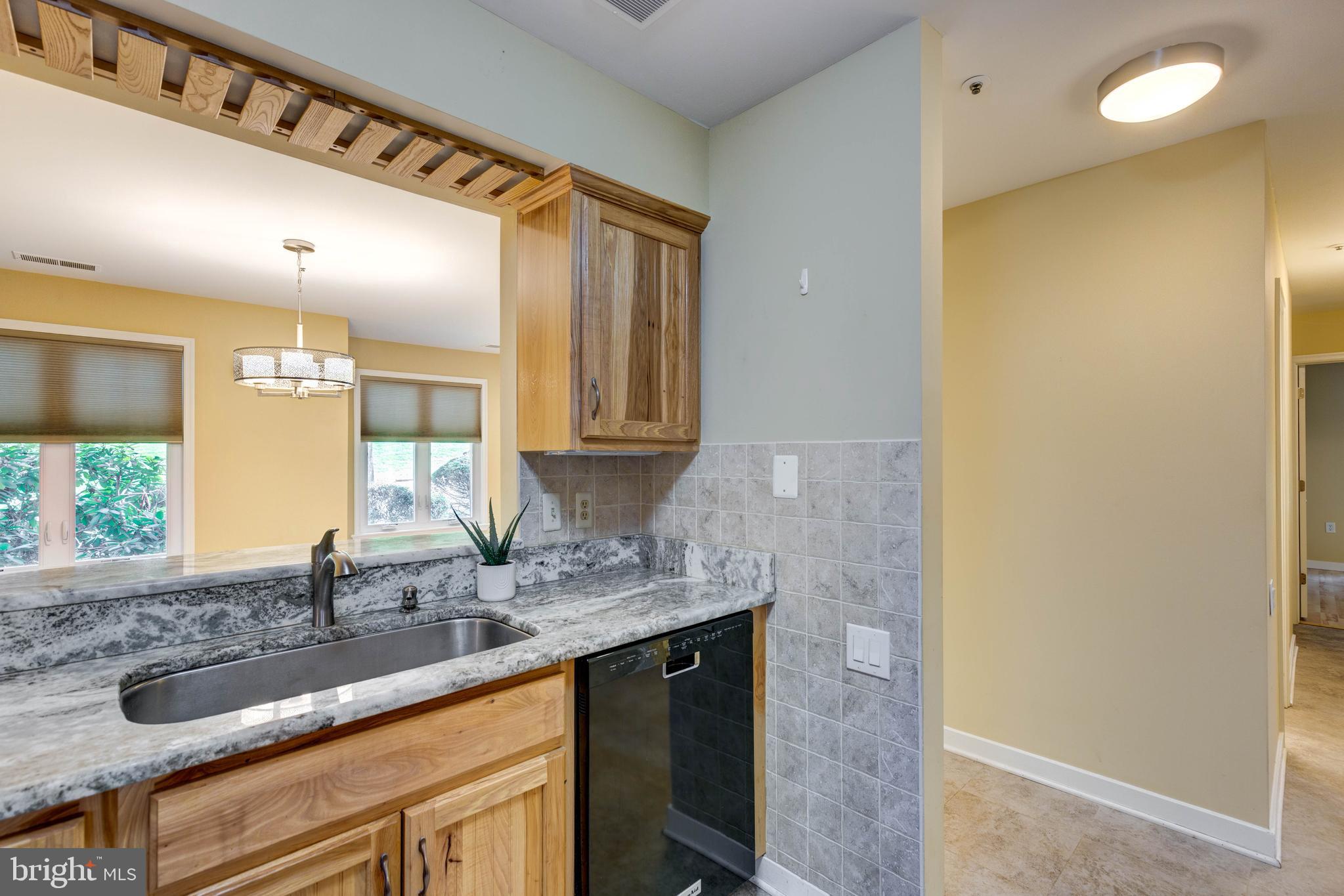 PARRS RIDGE - Residential Lease