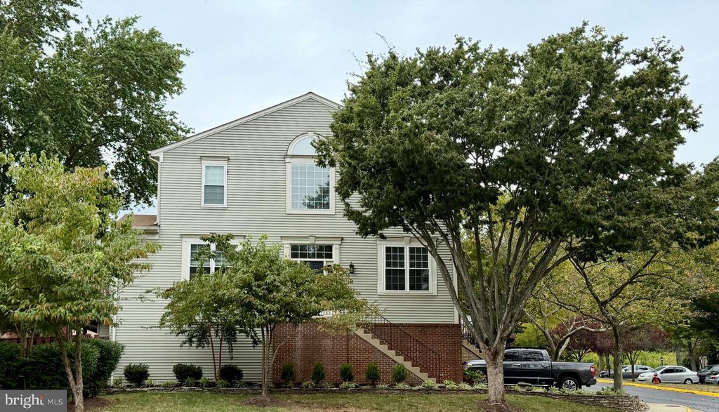 Photo of 6267 Taliaferro Way, ALEXANDRIA, VA 22315 (MLS # VAFX2276554)