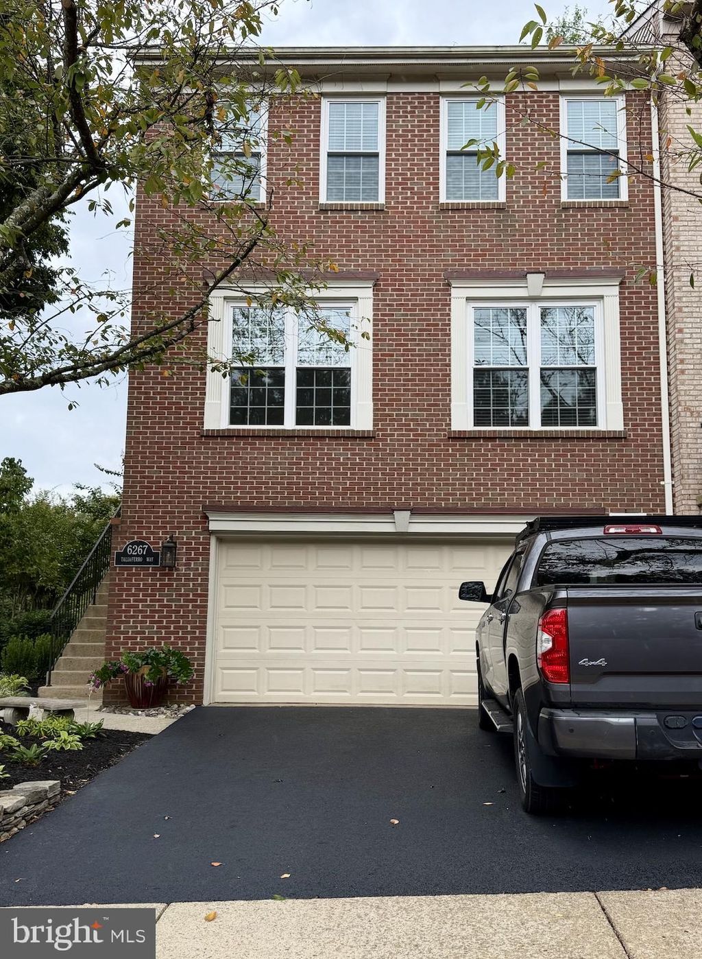 Photo of 6267 Taliaferro Way, ALEXANDRIA, VA 22315 (MLS # VAFX2276554)