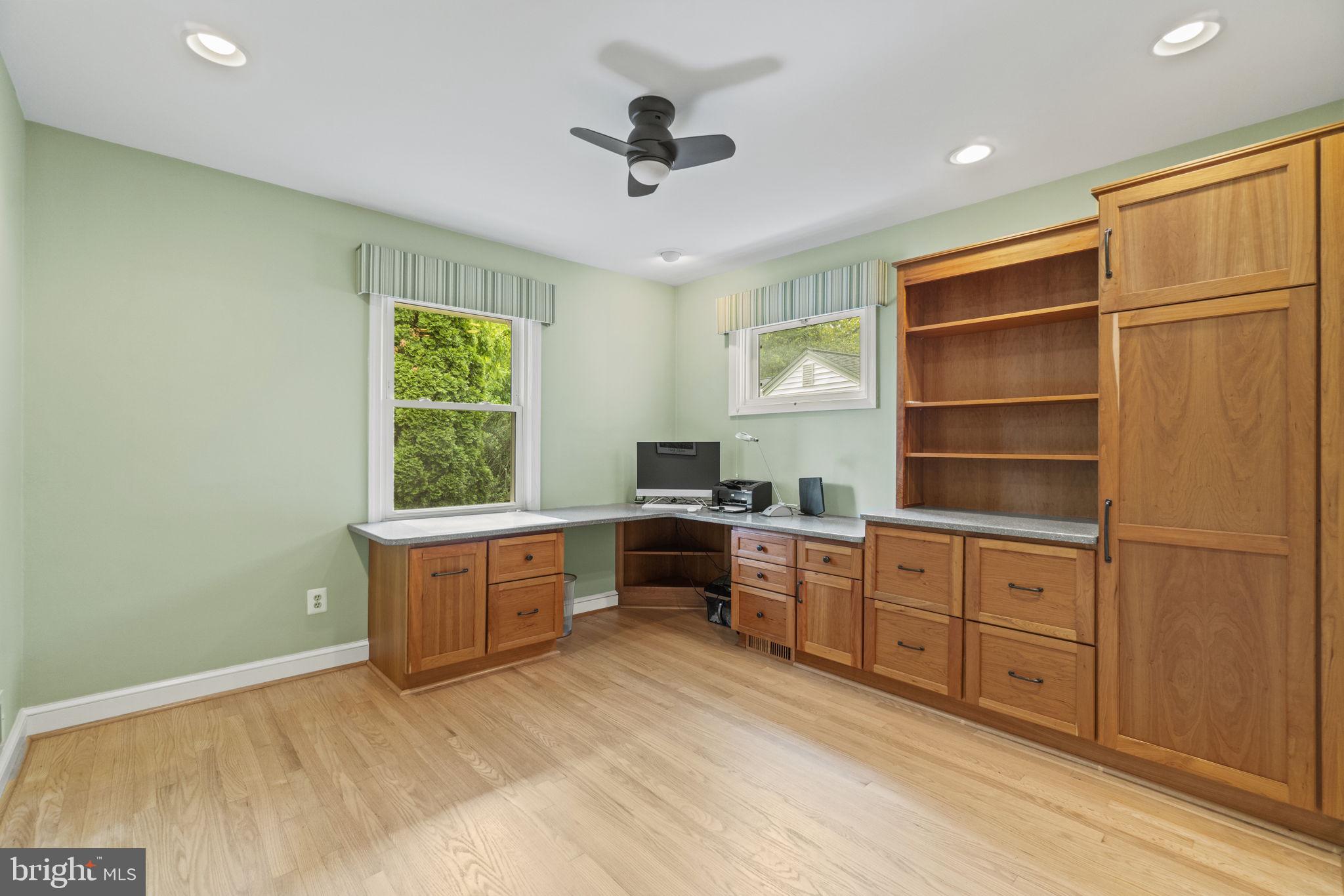 SOUTH FOUR CORNERS - Residential