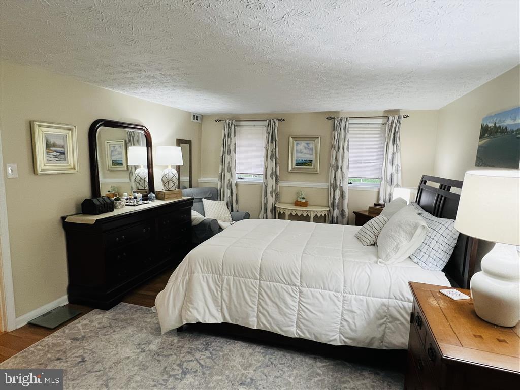 DORADO HILLS - Residential