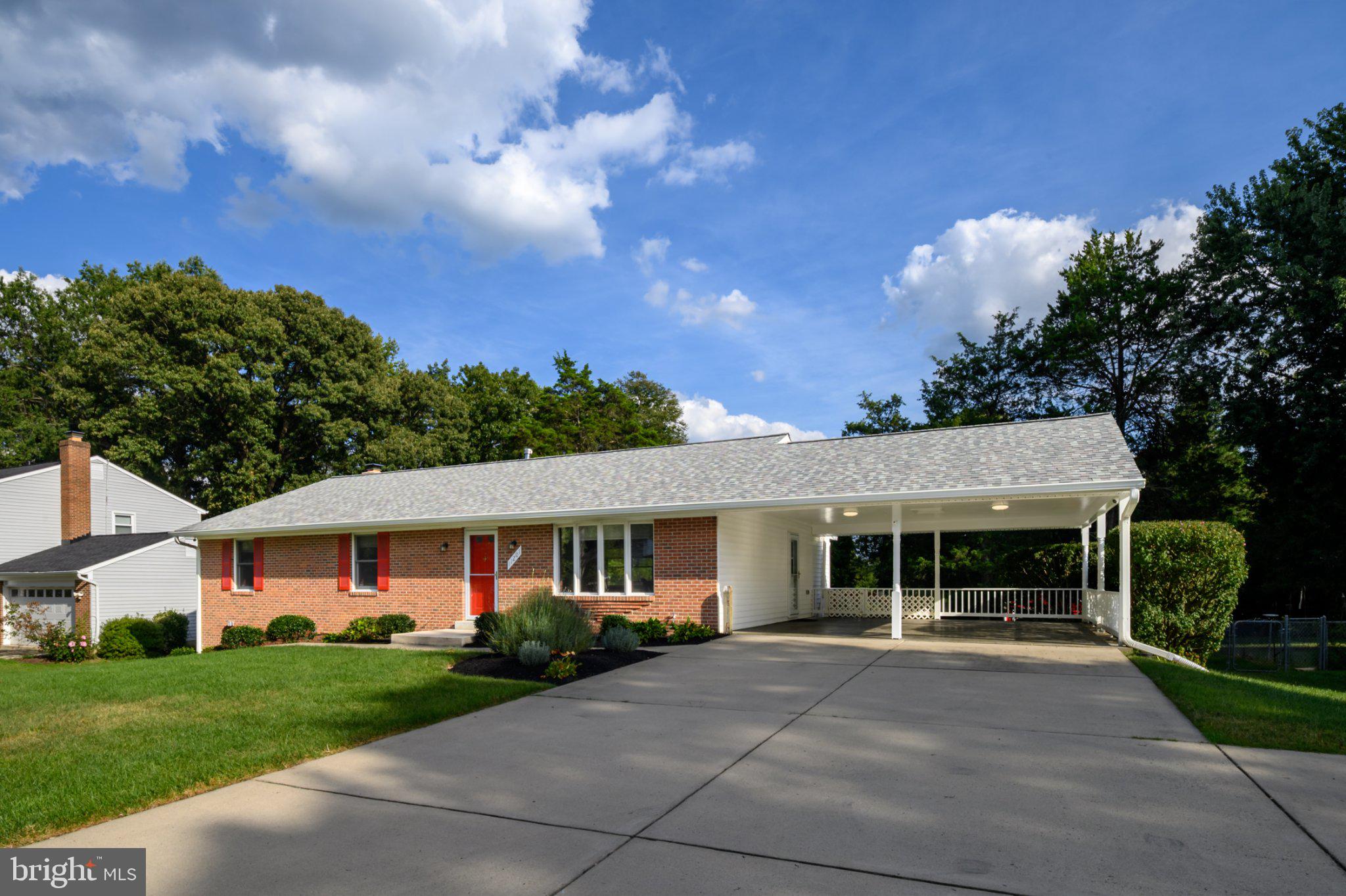 11201 CEDAR LANE