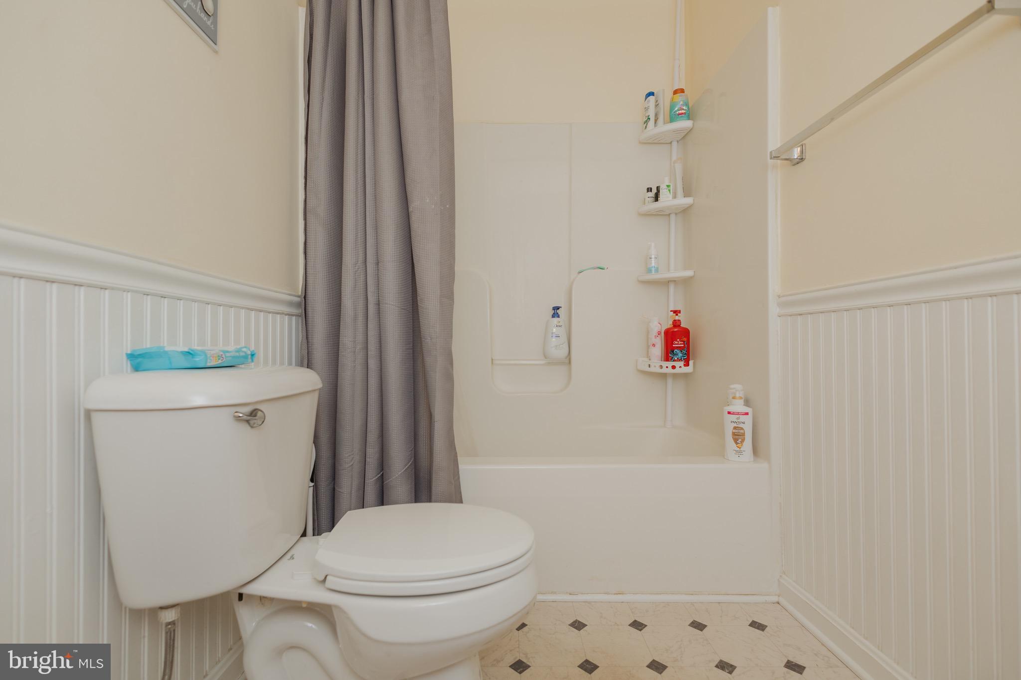 SHASTA EAST - Residential