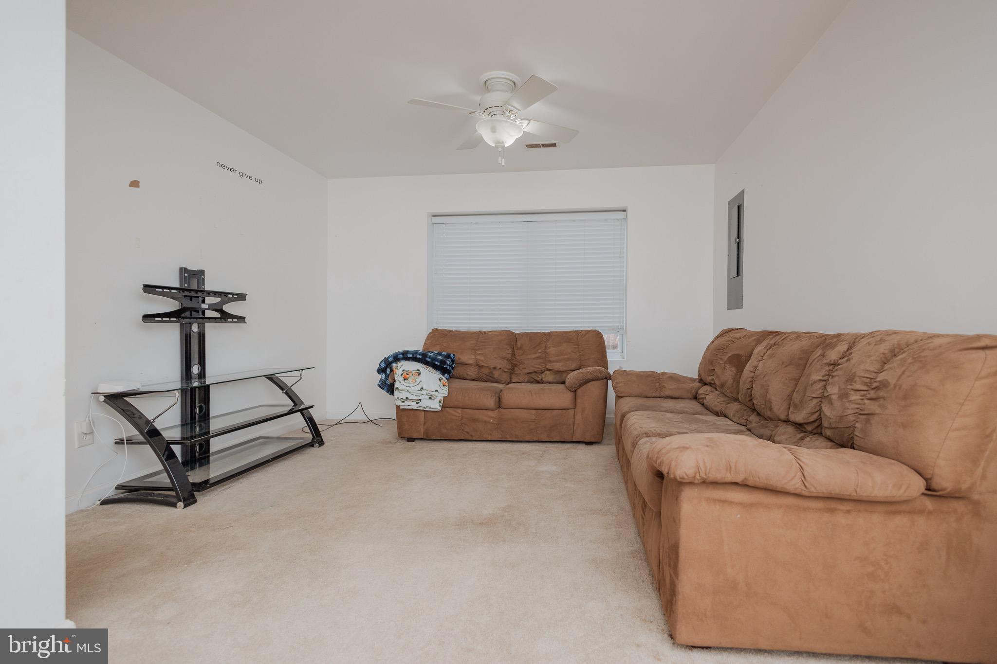 SHASTA EAST - Residential