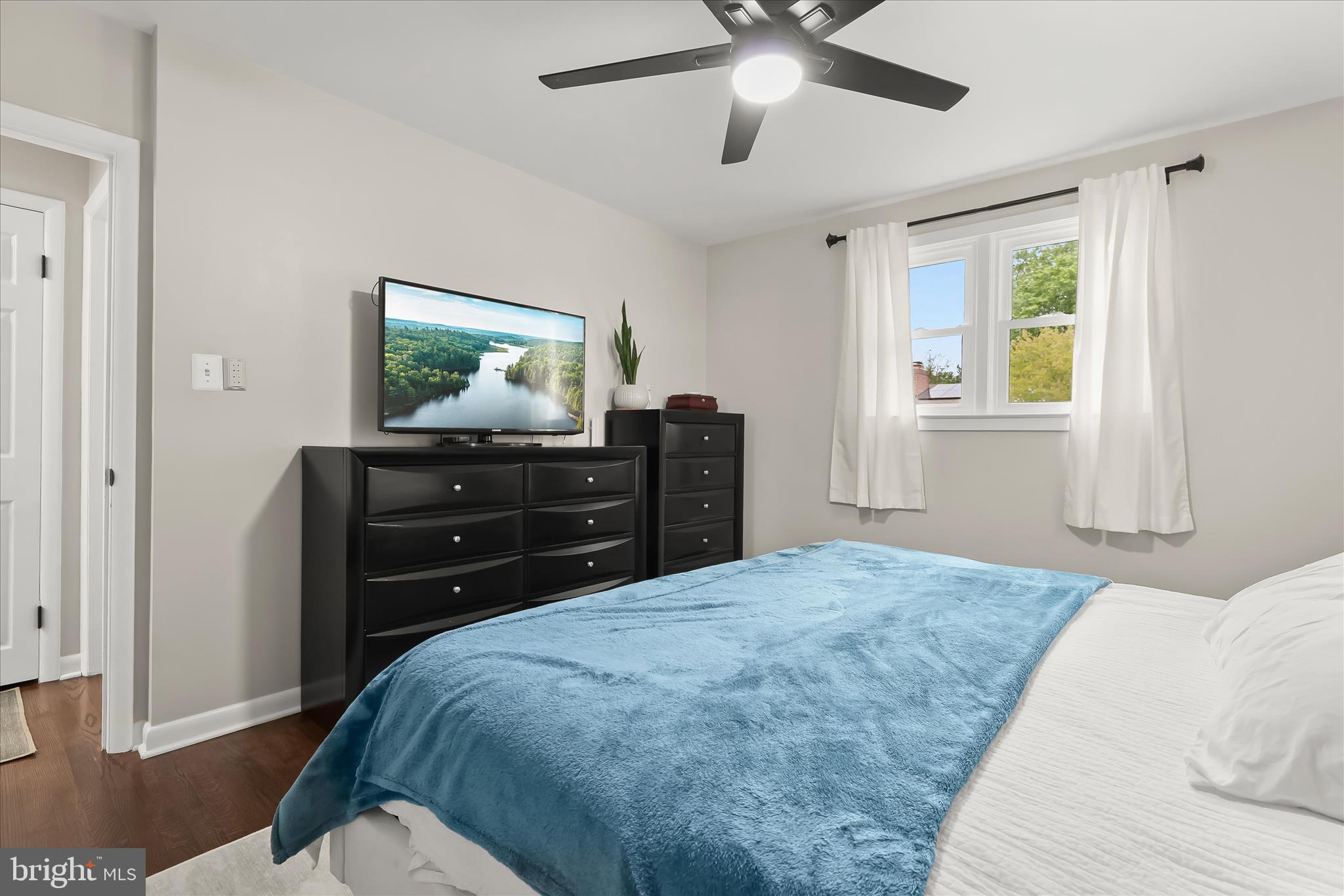 HAVERFORD - Residential