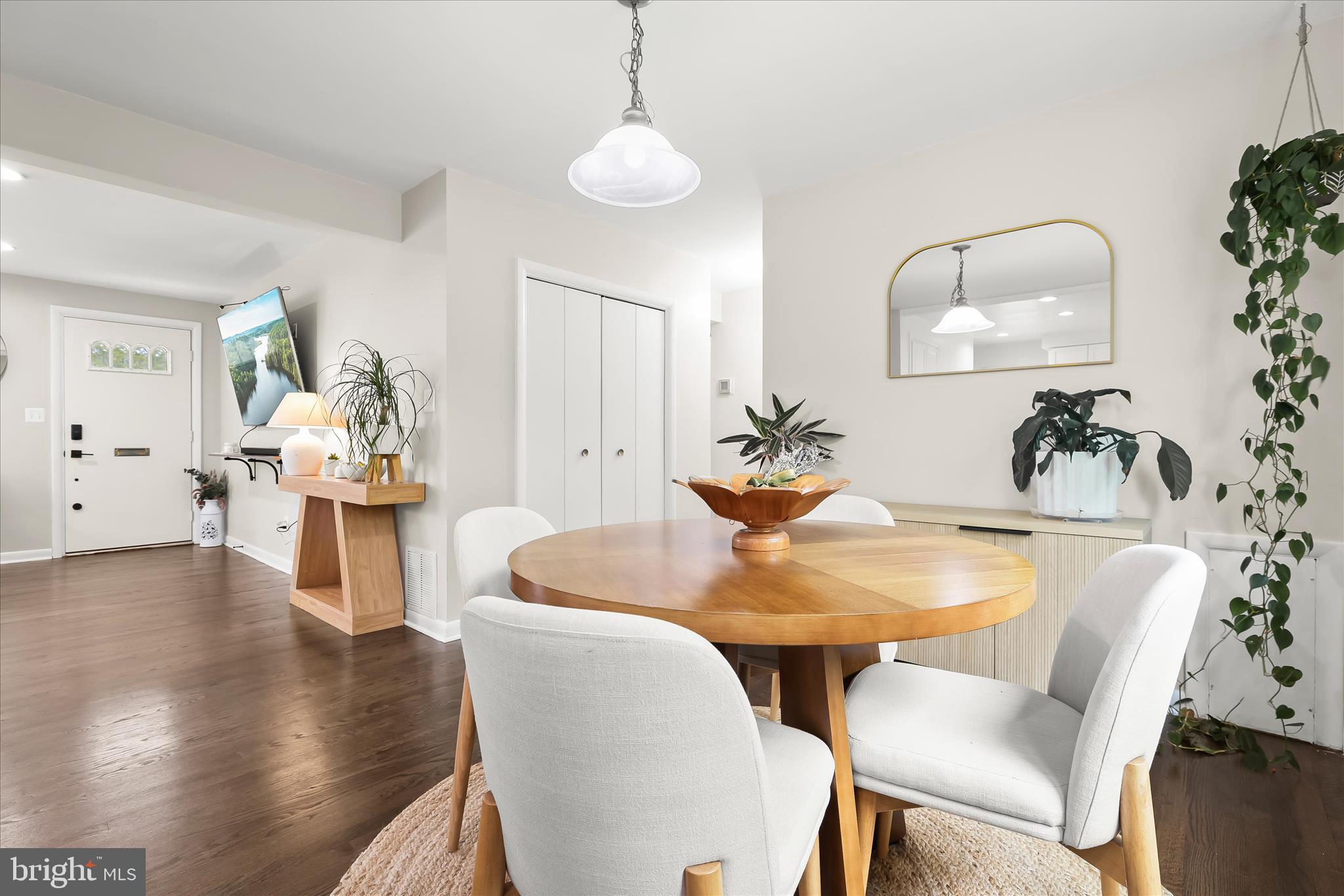 HAVERFORD - Residential