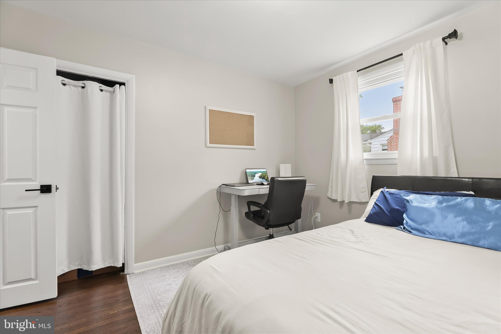 HAVERFORD - Residential