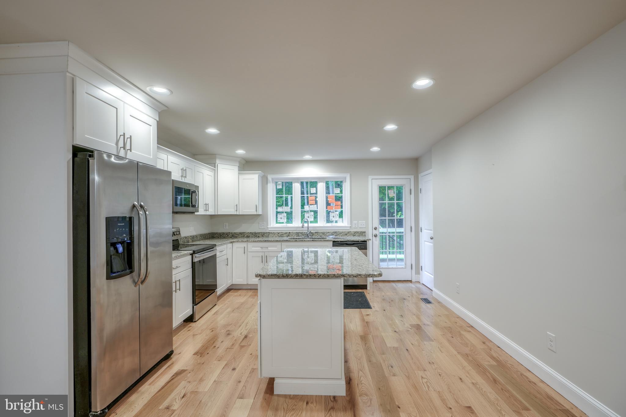 JARRETTSVILLE - Residential