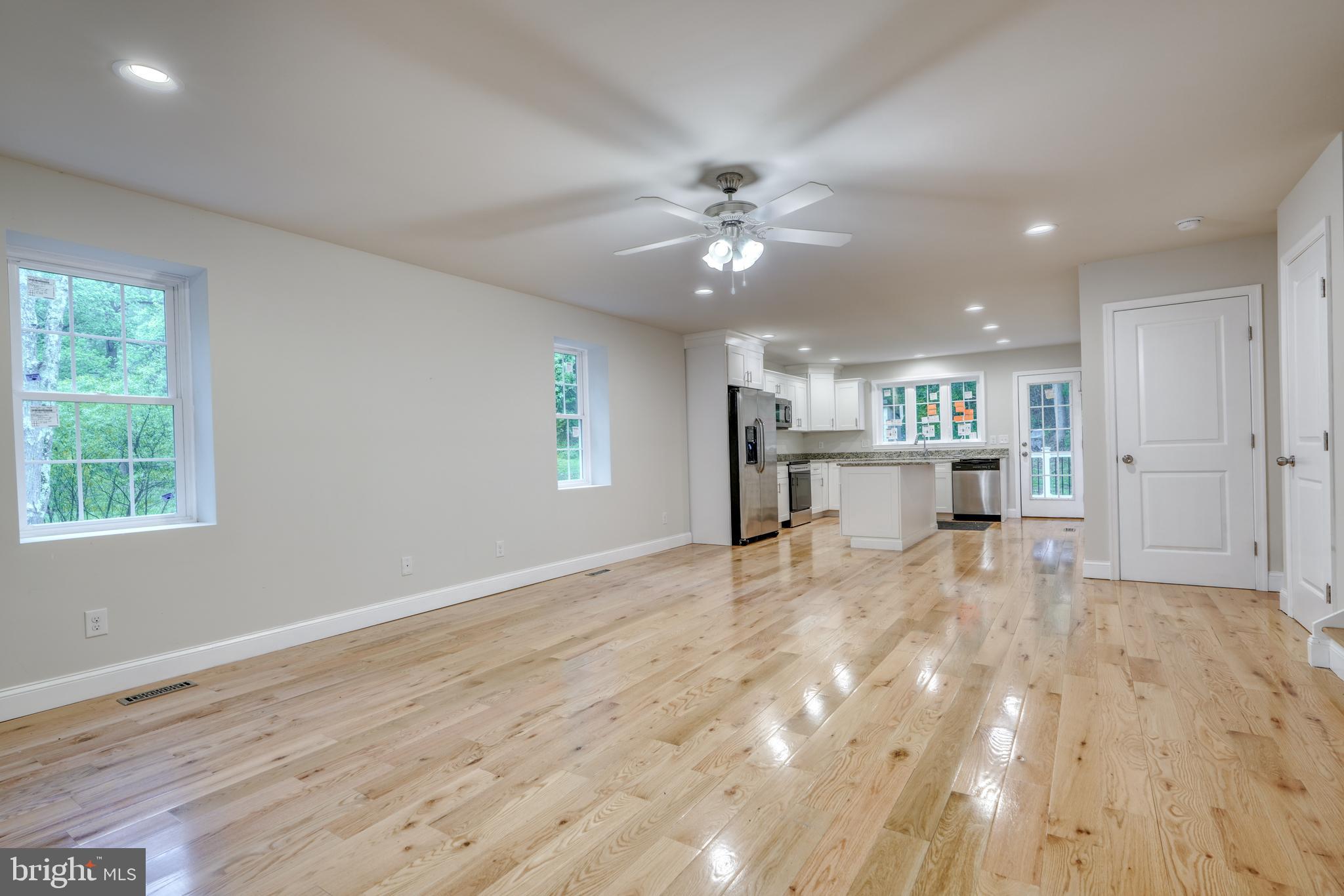 JARRETTSVILLE - Residential