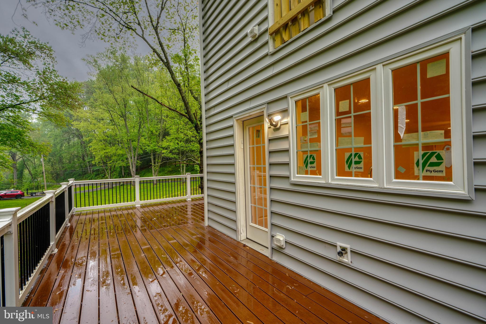 JARRETTSVILLE - Residential