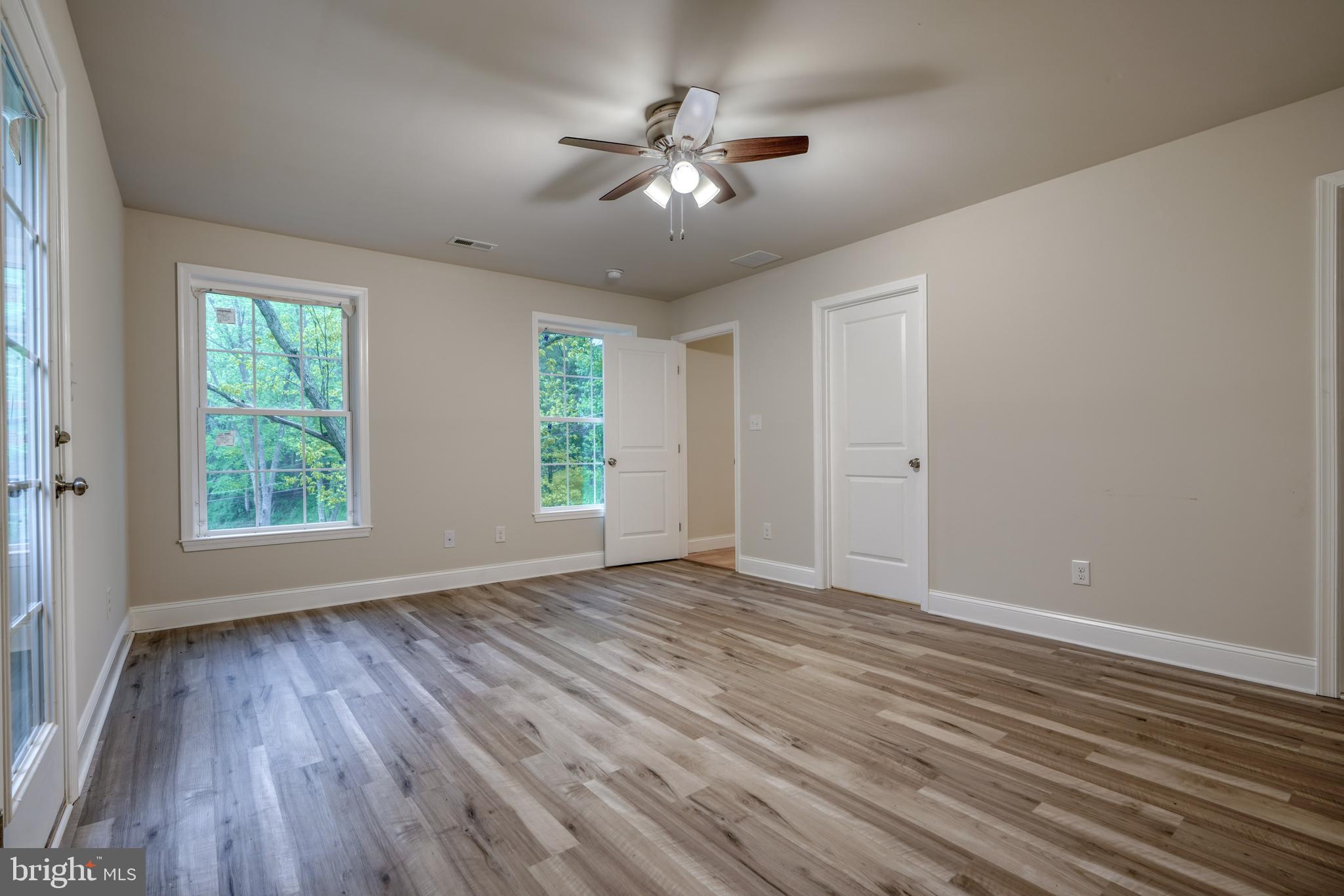 JARRETTSVILLE - Residential