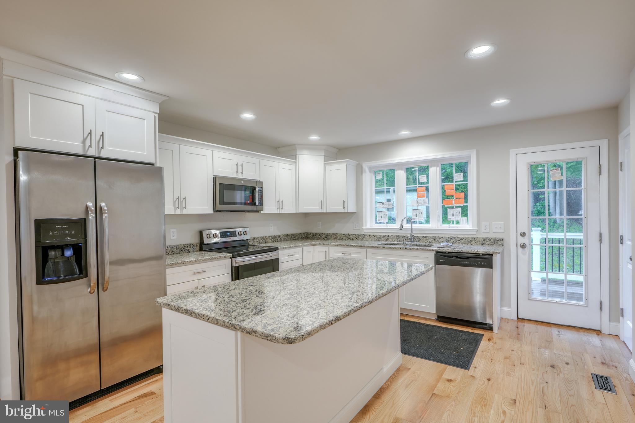 JARRETTSVILLE - Residential