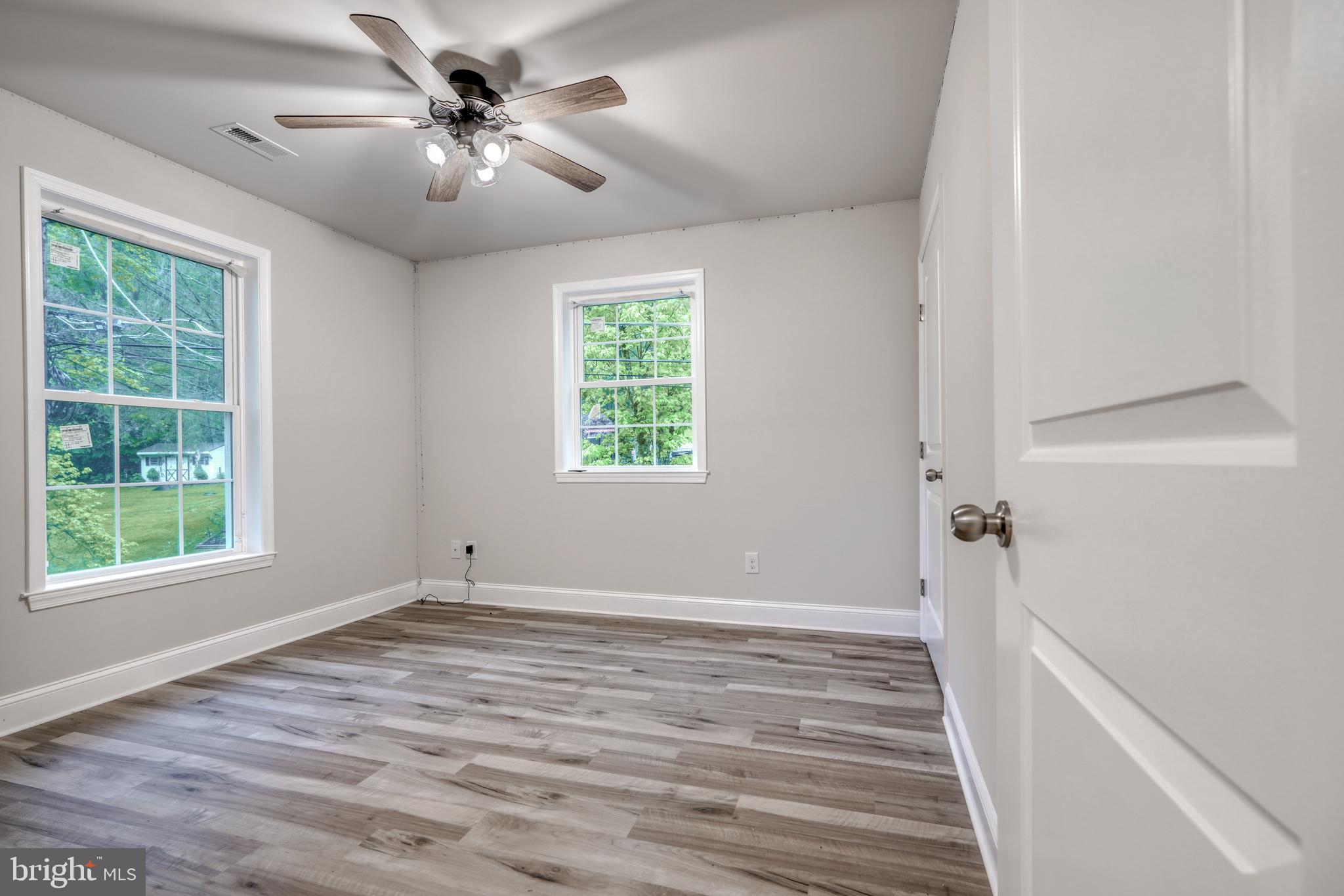 JARRETTSVILLE - Residential