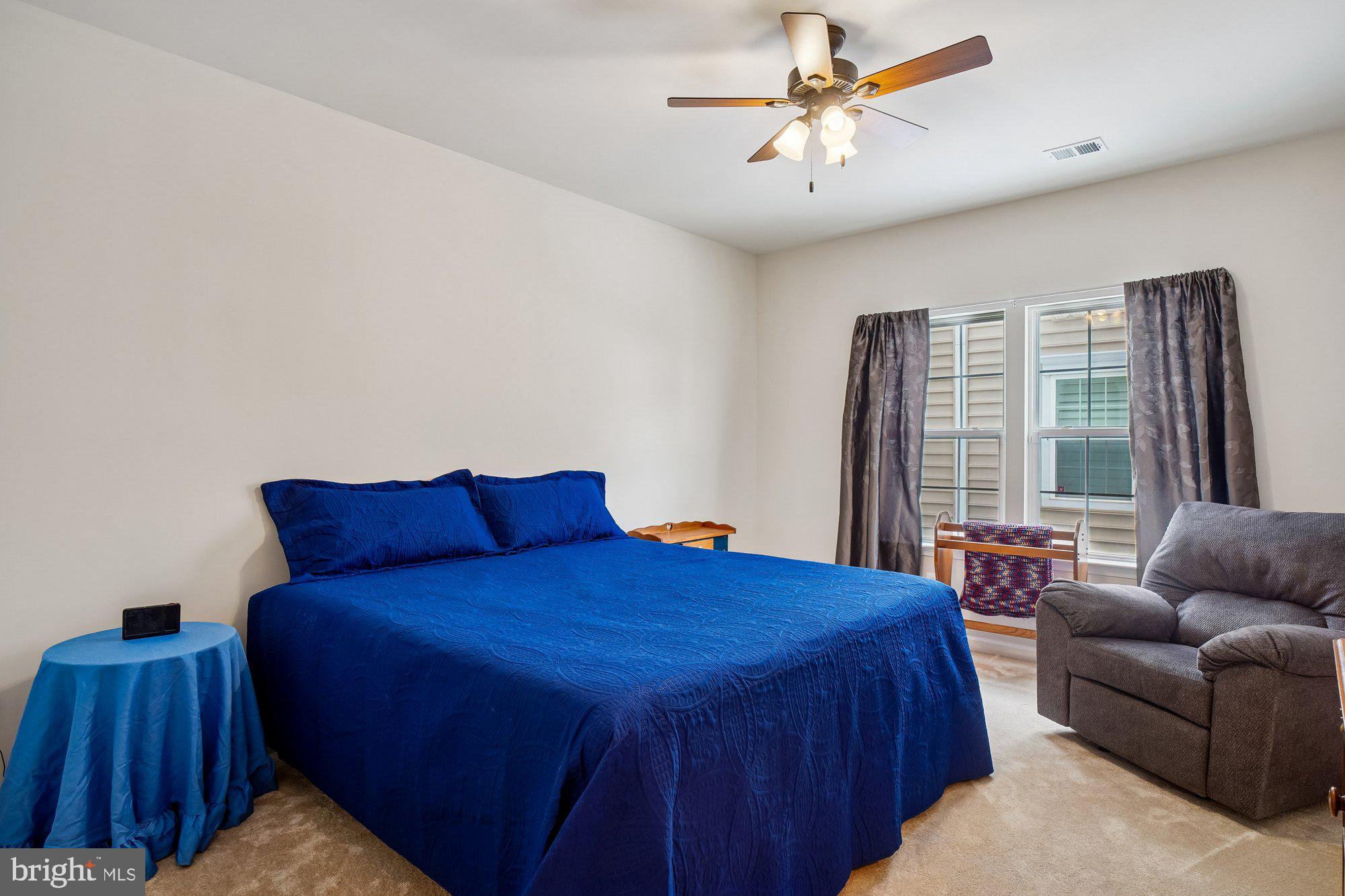 LOVETTSVILLE - Residential