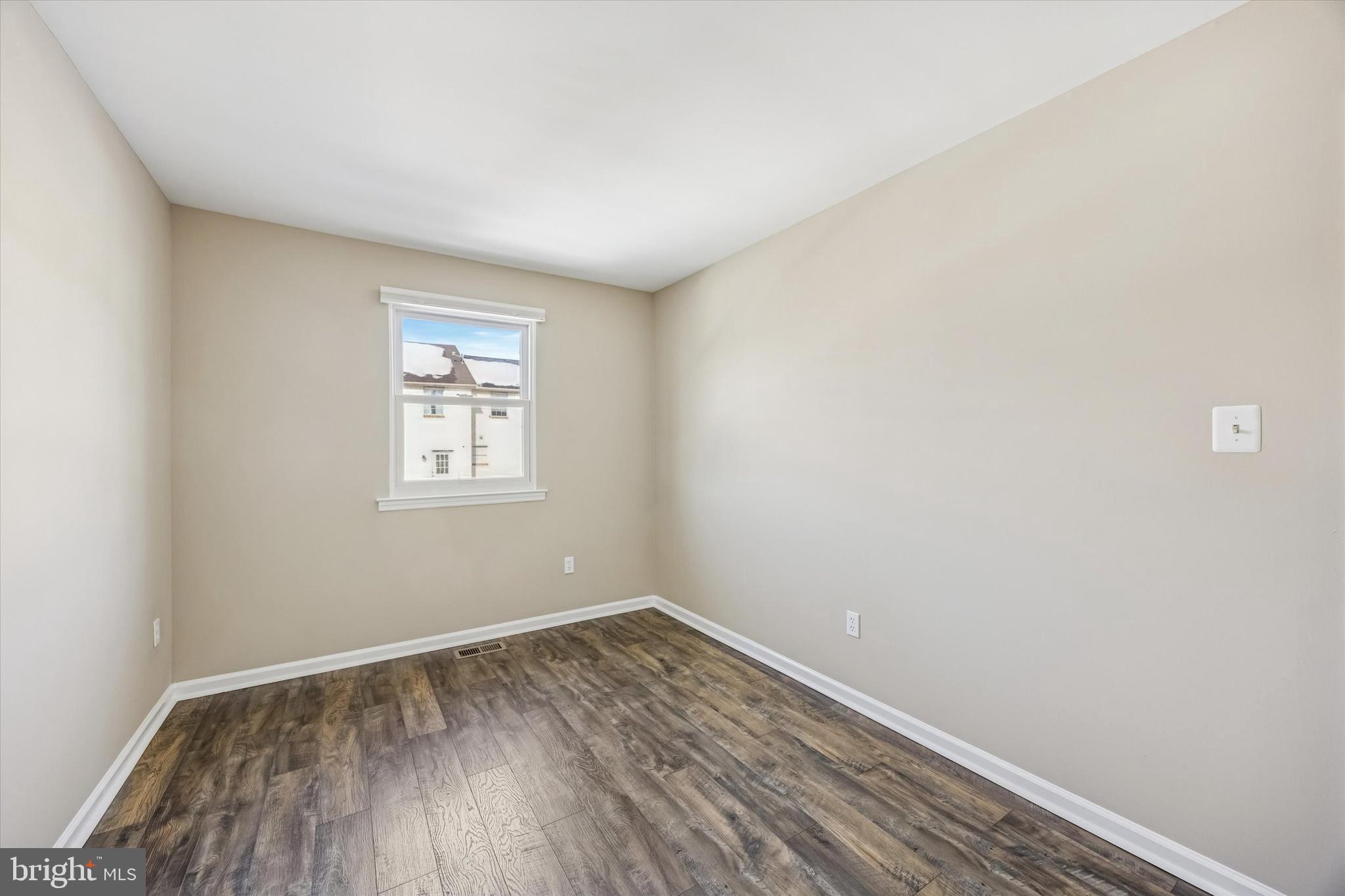 NORRISTOWN - Residential