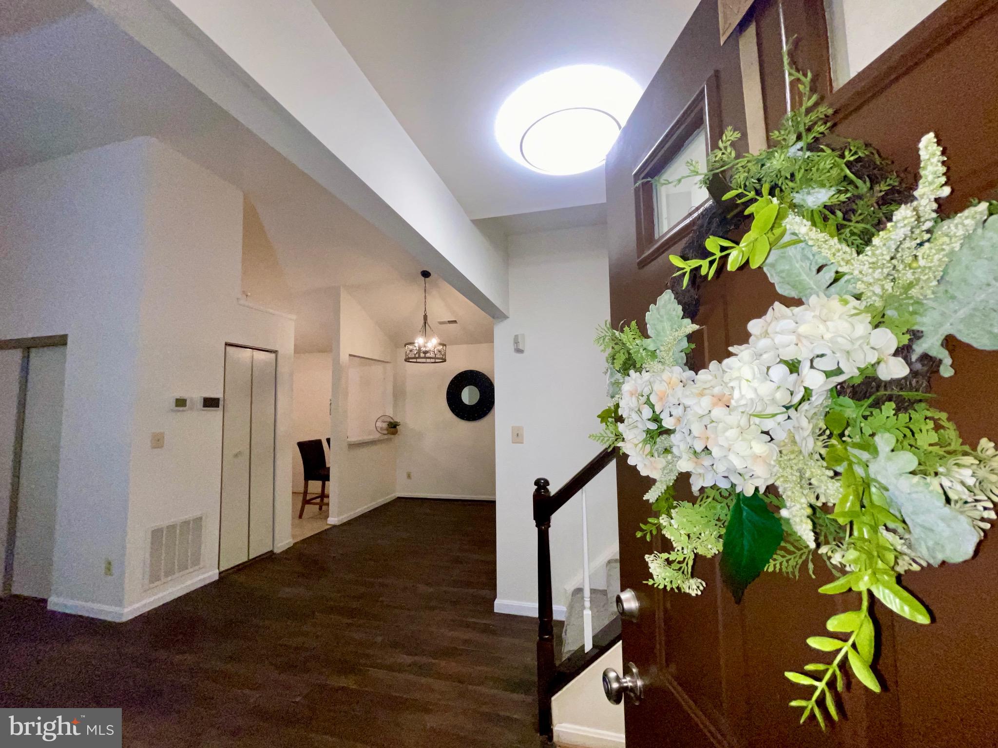 FRANKFORD - Residential Lease