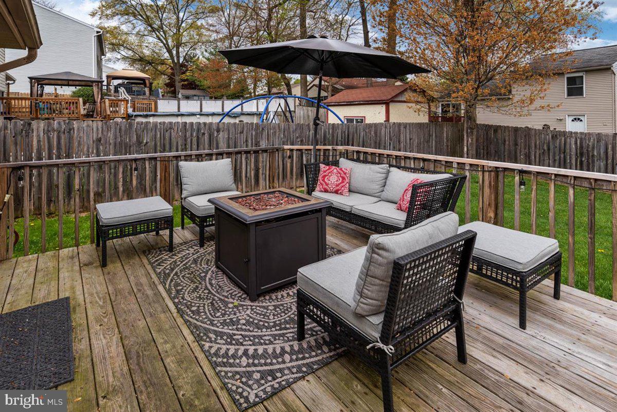 MAYFIELD MANOR - Residential