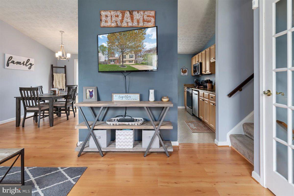 MAYFIELD MANOR - Residential