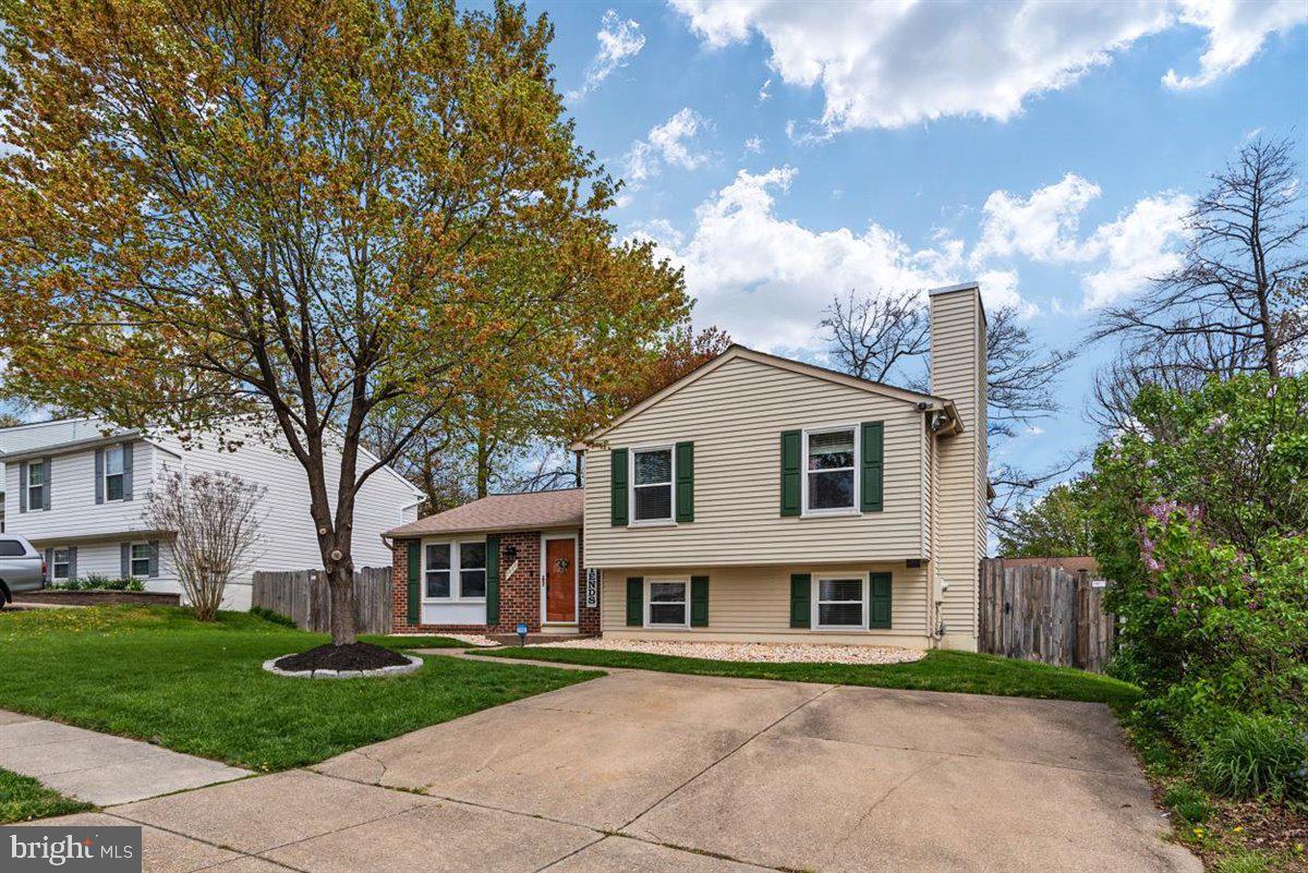 MAYFIELD MANOR - Residential