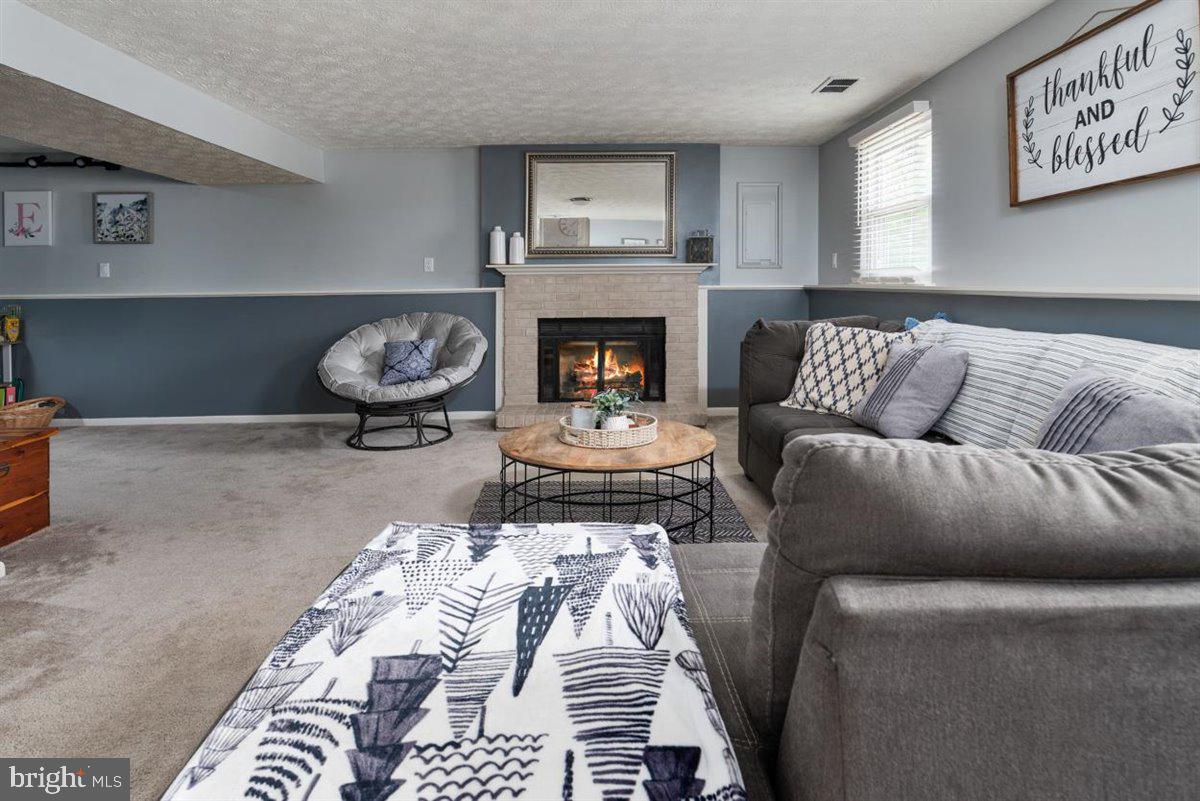 MAYFIELD MANOR - Residential