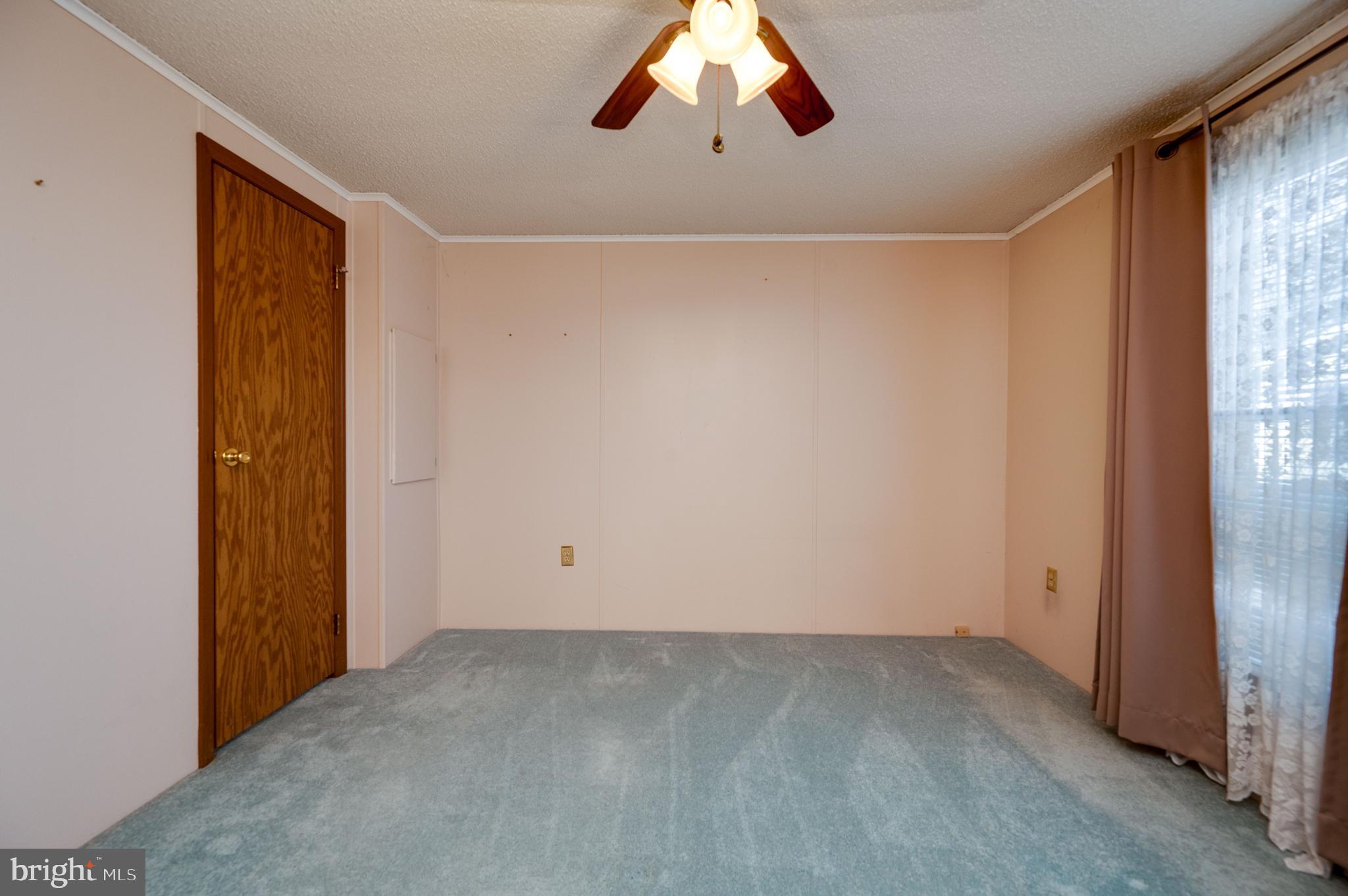 KNOLLWOOD - Residential