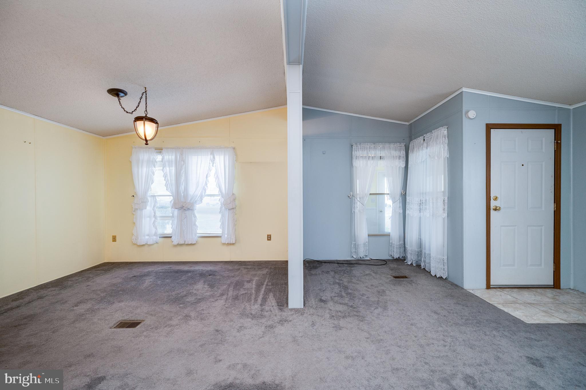 KNOLLWOOD - Residential