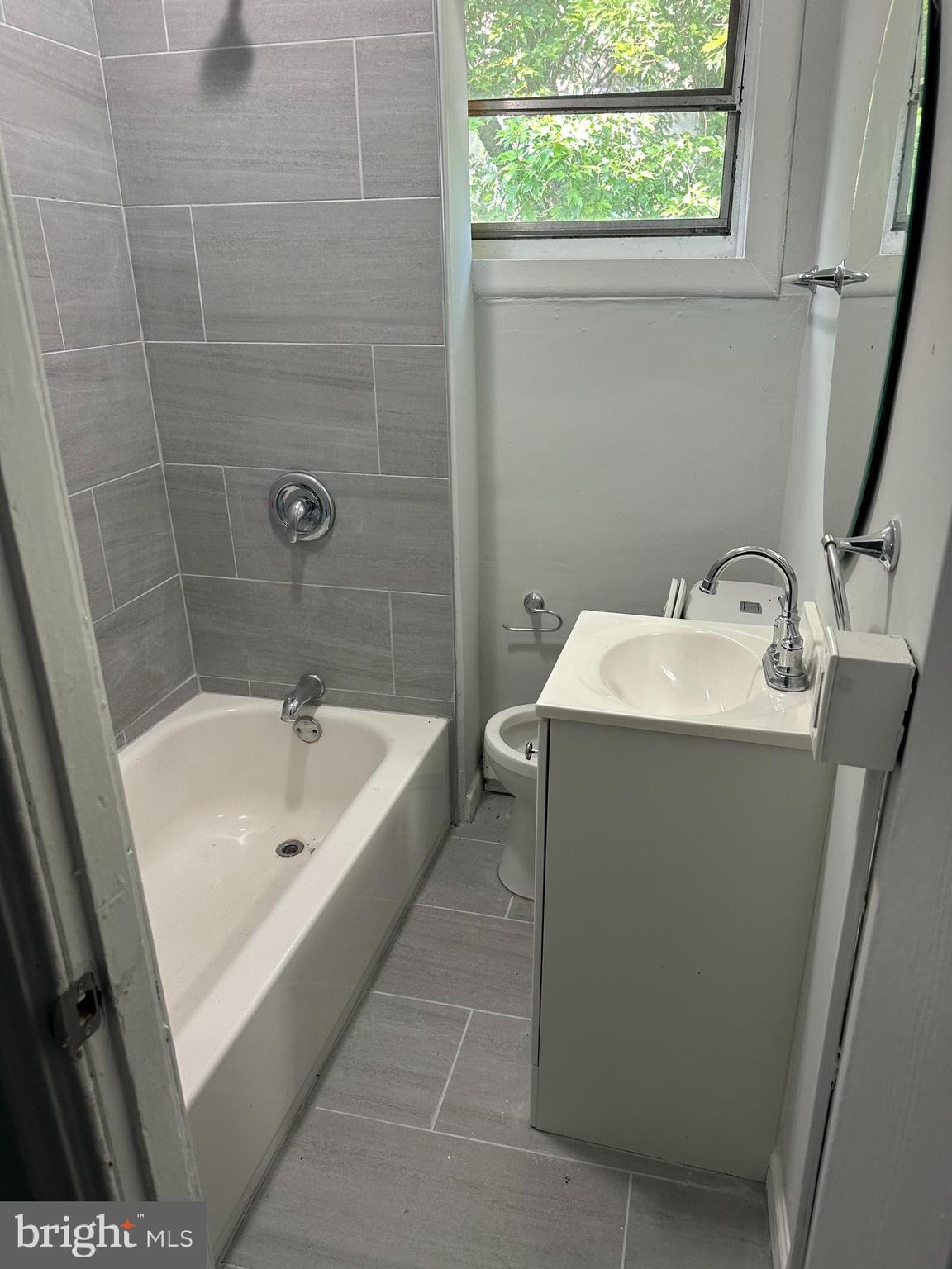 GERMANTOWN - Residential