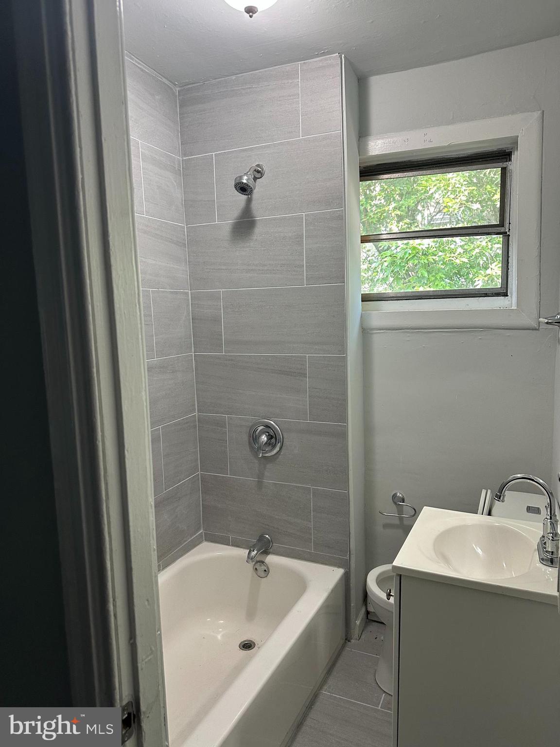 GERMANTOWN - Residential