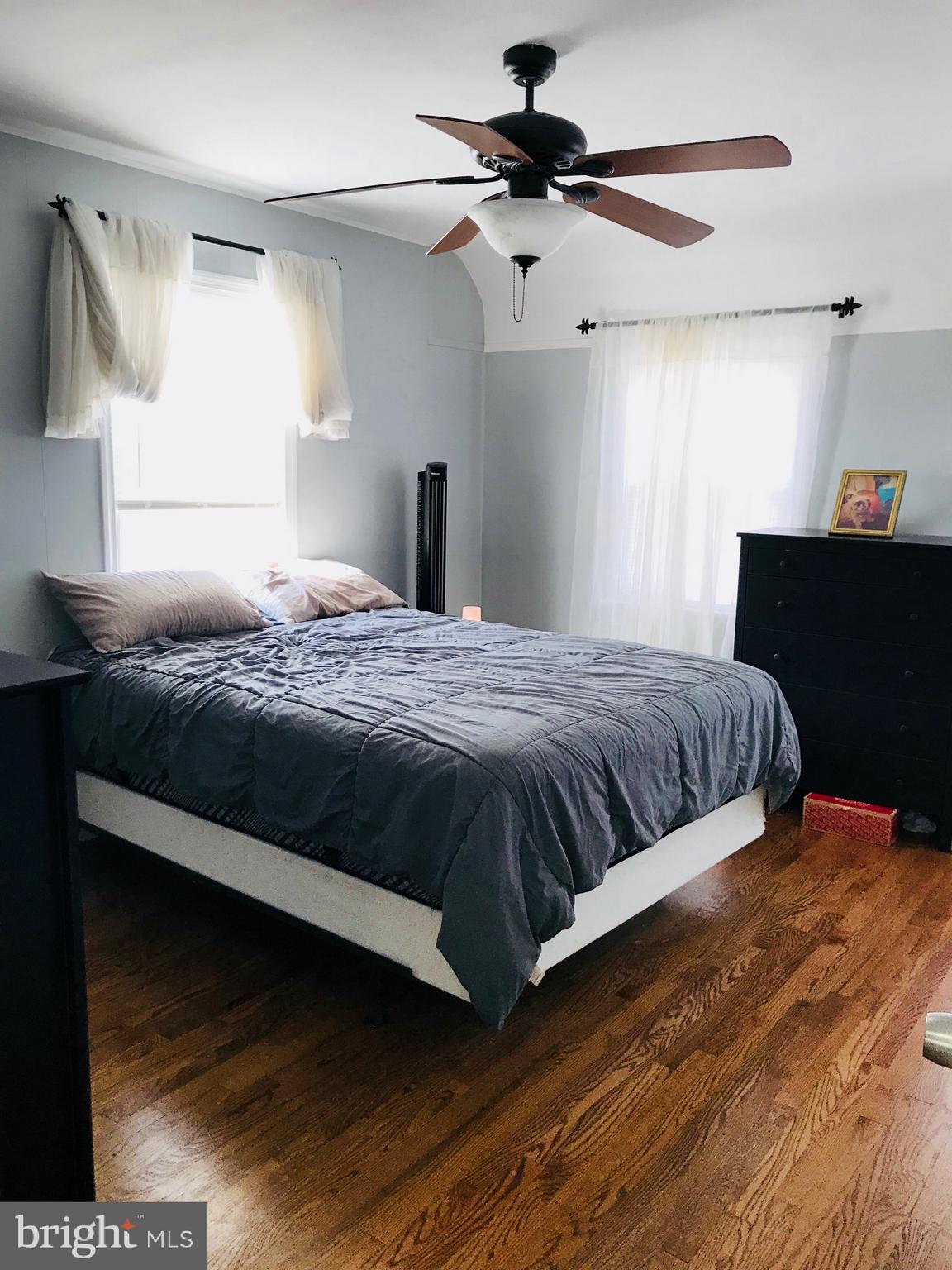 KEN KNOLL - Residential