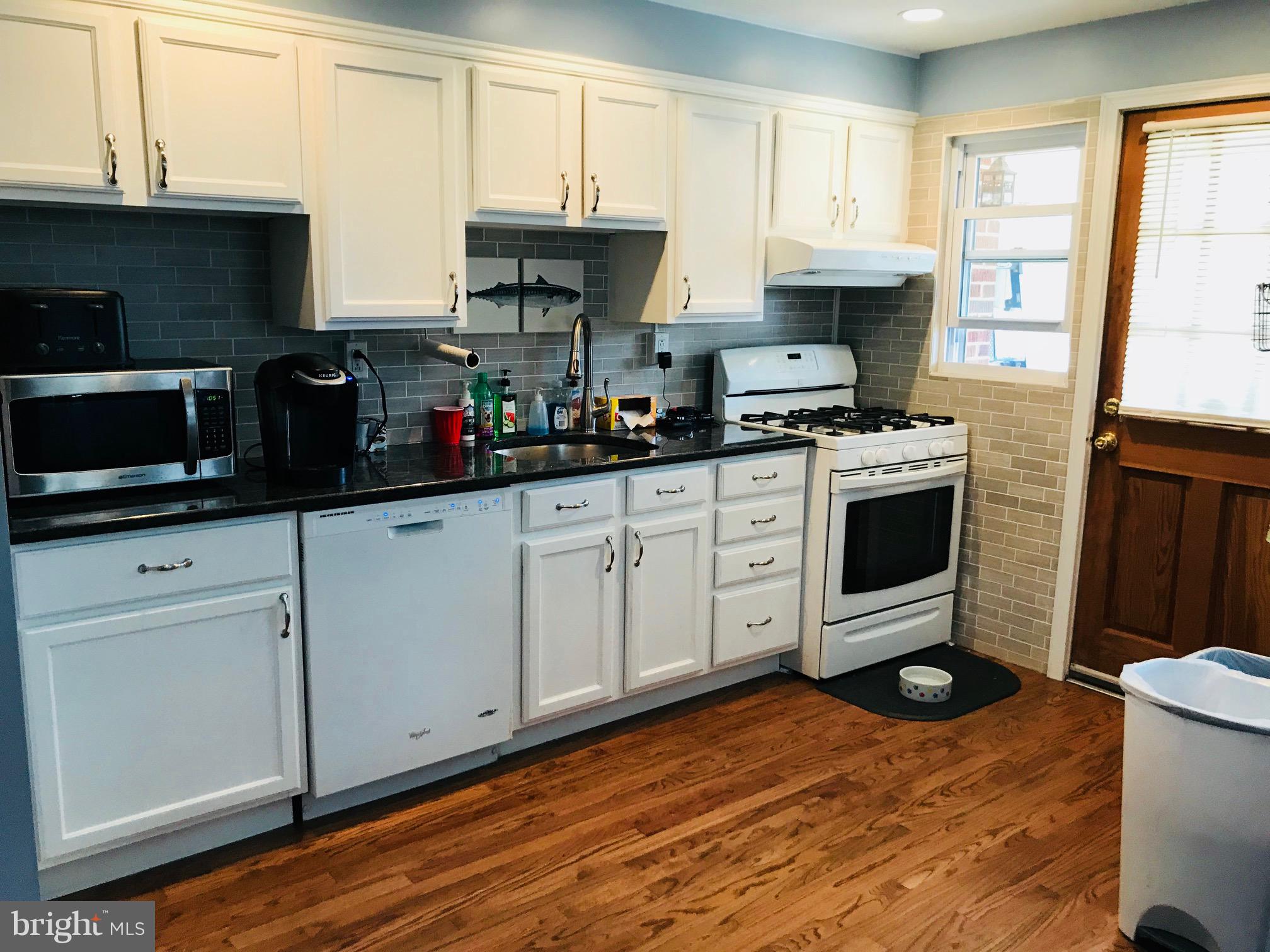 KEN KNOLL - Residential