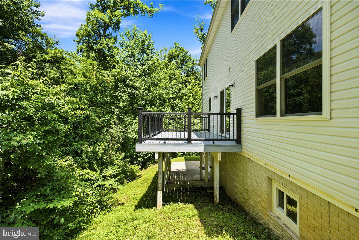 3955 BREEZY POINT ROAD