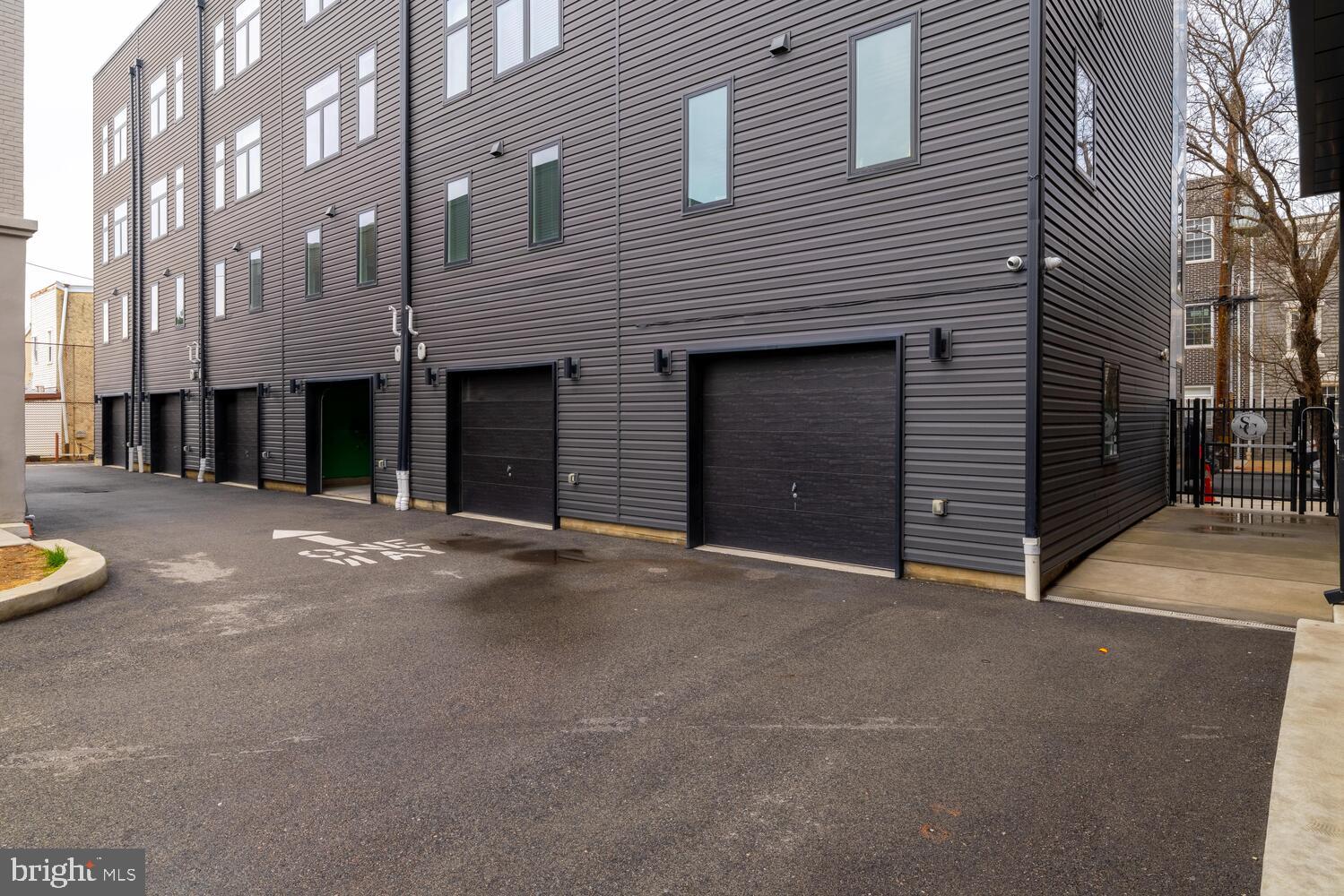 PORT RICHMOND - Residential