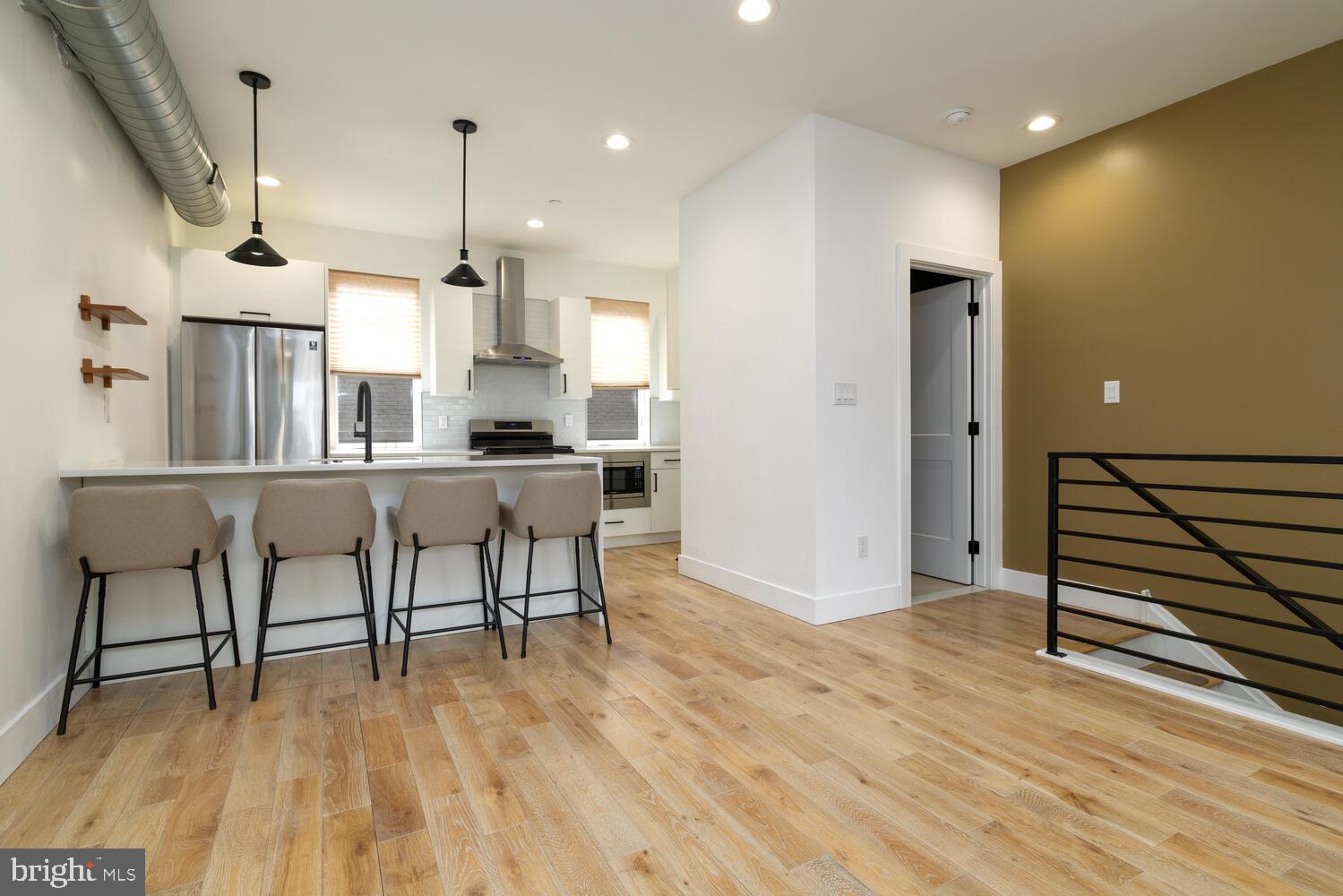 PORT RICHMOND - Residential