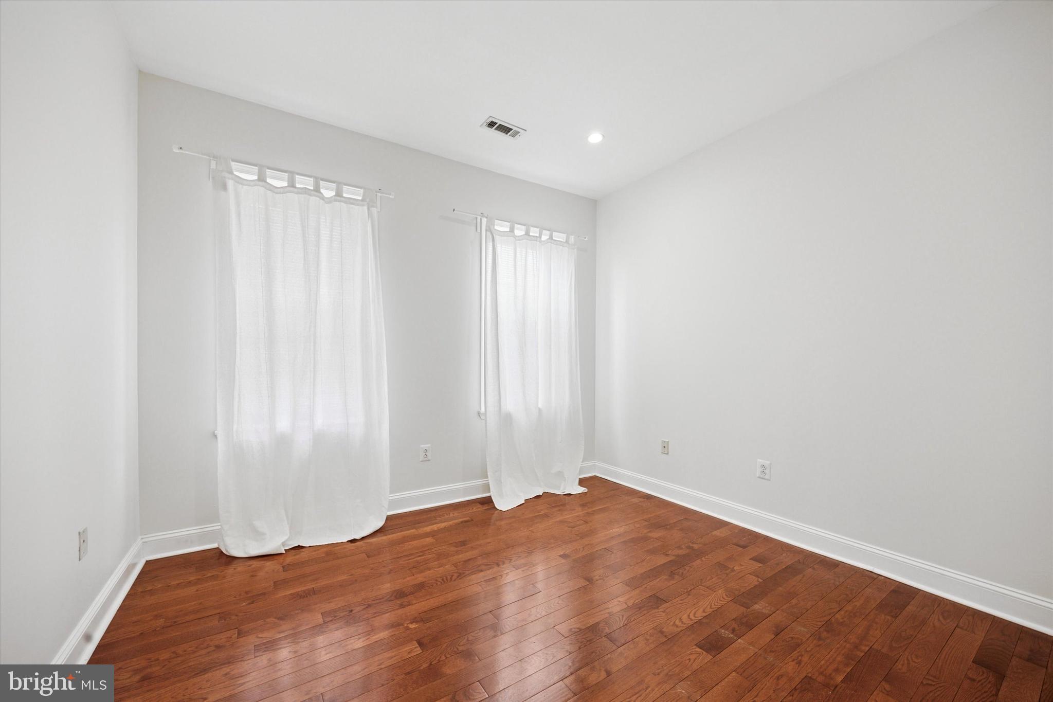 FISHTOWN - Residential Lease