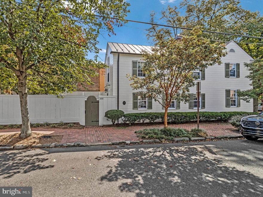 Positioned on a light-filled corner in the coveted Southeast quadrant of Old Town, this beautifully maintained 2-bedroom, 1-bath detached home blends historic charm with modern ease. Inside, you'll find beautiful pine floors, a cozy fireplace anchoring the living room, and a gracious dining room wrapped in windows. The galley kitchen is efficient and stylish, with main-level laundry for added convenience. Upstairs, two spacious bedrooms share an updated full bath. A gated yard and private patio offer a peaceful retreat, just steps from the waterfront, parks, boutiques, and dining. This is Old Town living at its finest—elegant, walkable, and full of character. Pets are considered on a case-by-case basis.  Interior photos will be posted on Friday evening.