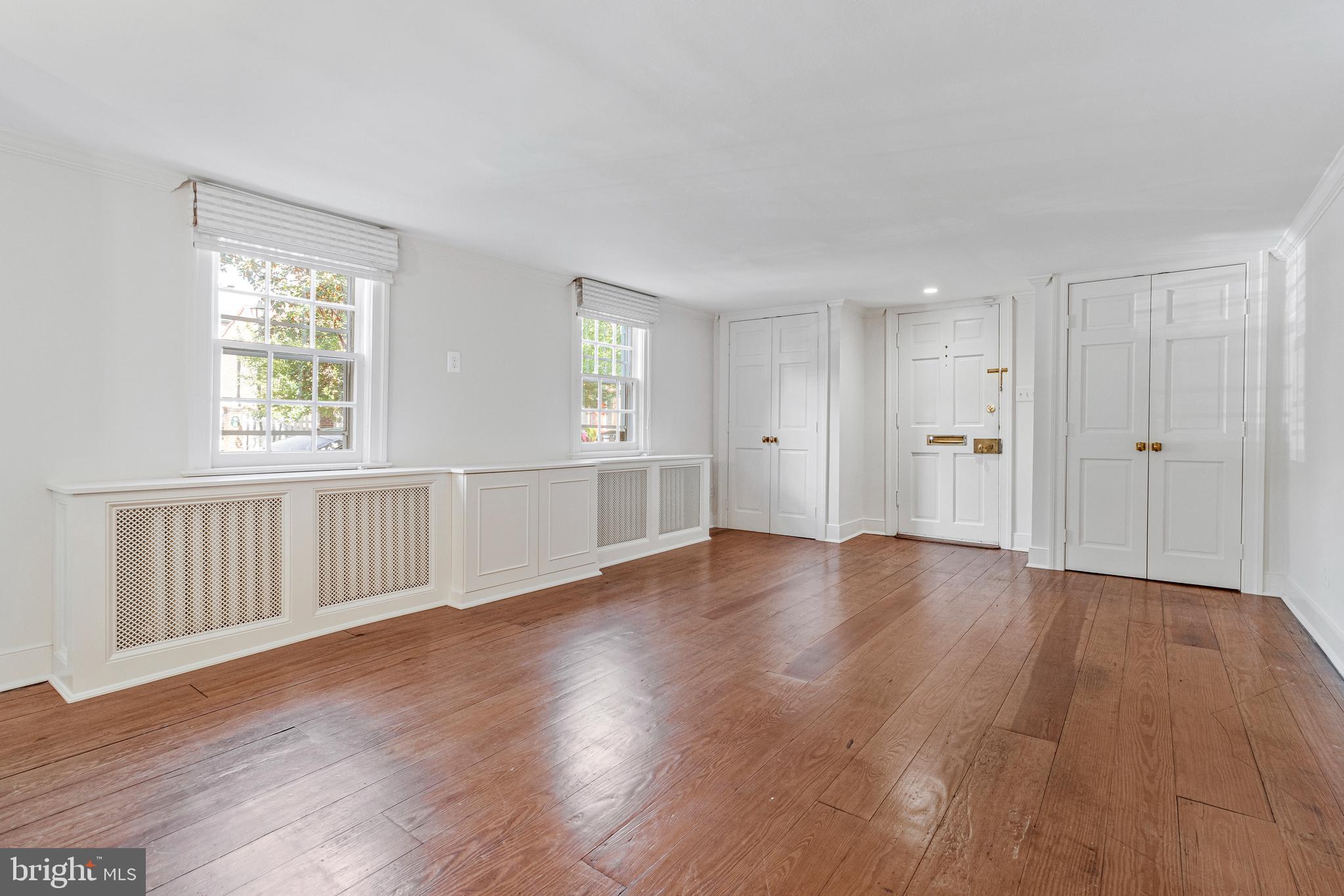 OLD TOWN ALEXANDRIA - Residential Lease