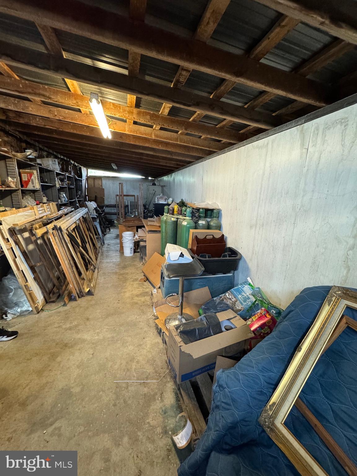 INWOOD - Commercial Sale