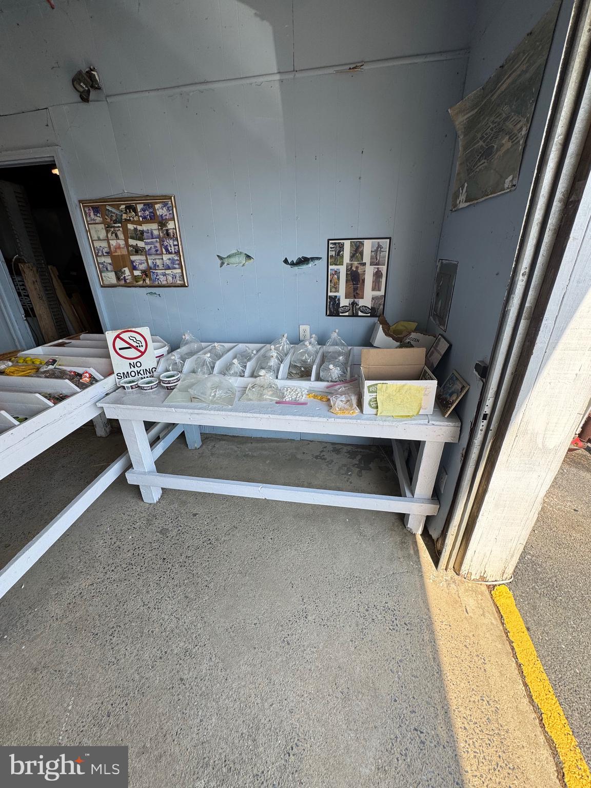 INWOOD - Commercial Sale