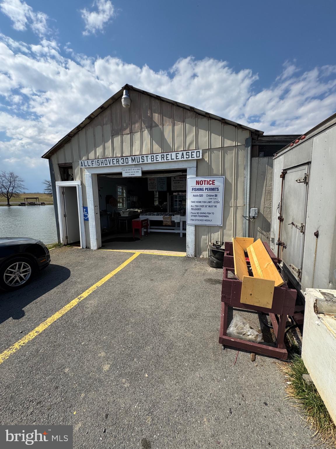 INWOOD - Commercial Sale