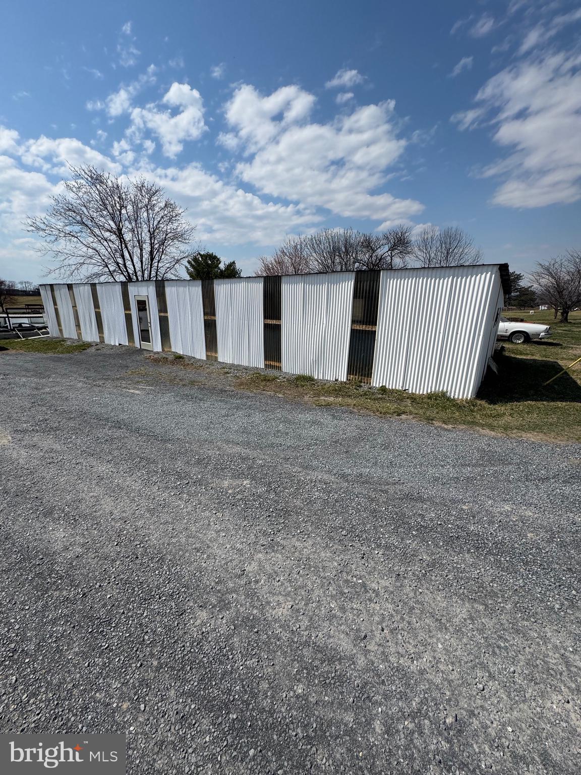 INWOOD - Commercial Sale